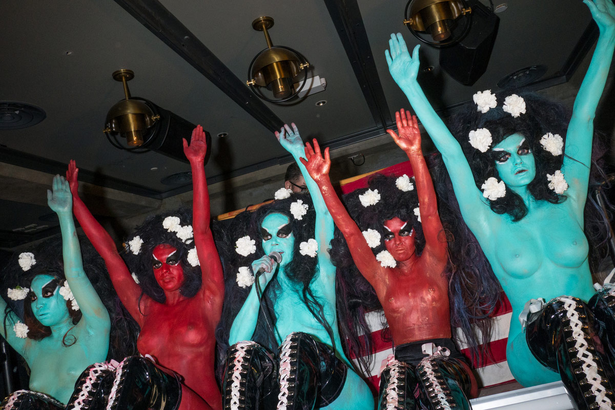 Document and Svedka Fête F/W 2014 Issue and the Web Launch