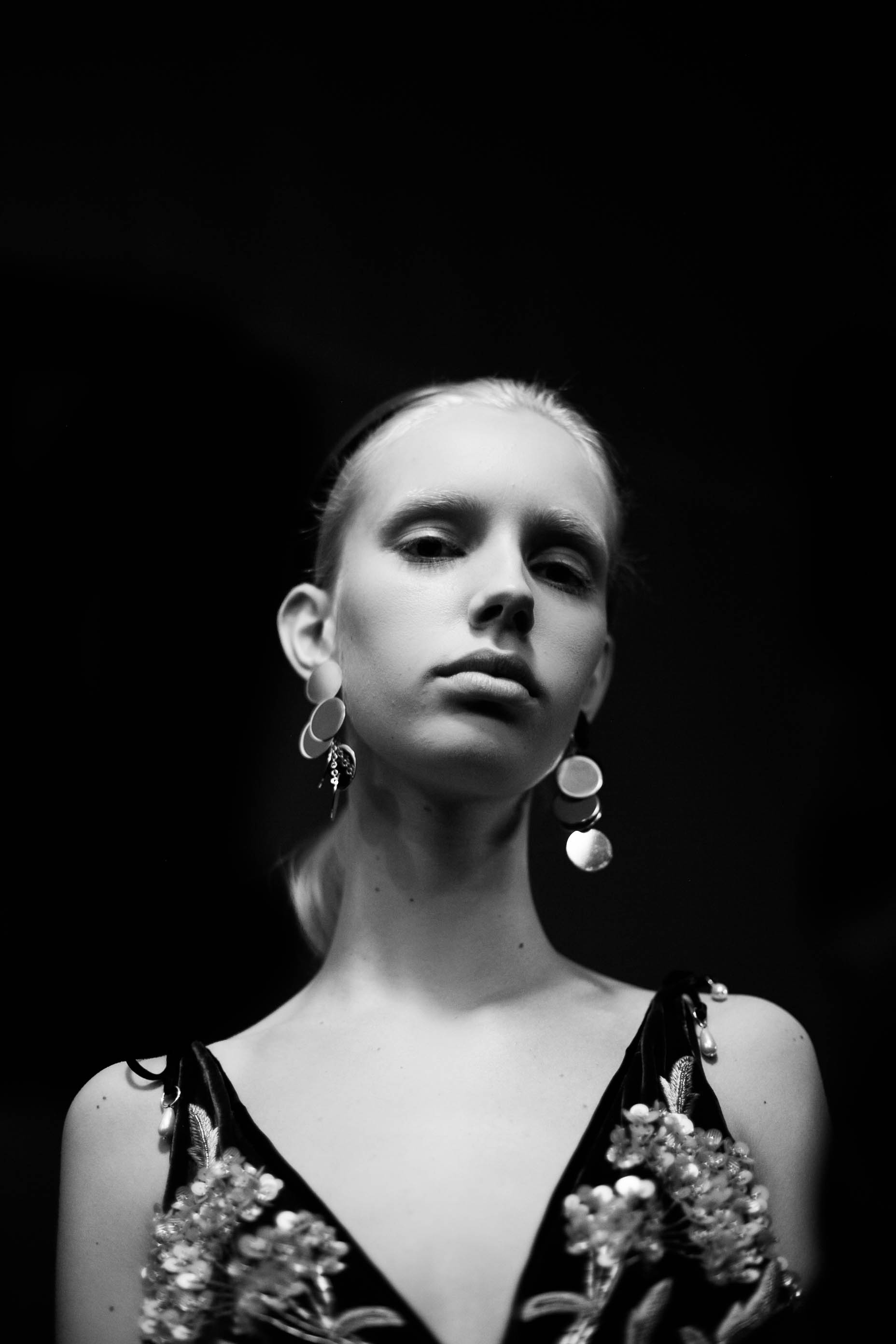 The Form Challenged: Backstage New York Fashion Week Autumn/Winter 2017