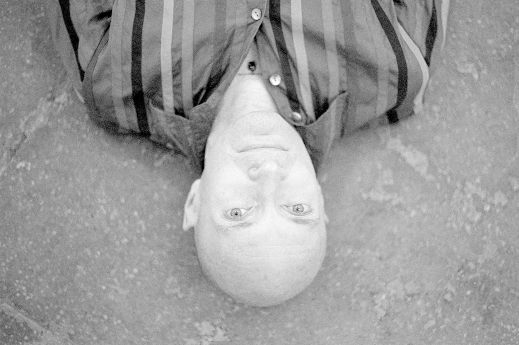 Curating the curator who “didn’t buy the bullshit” of the art world