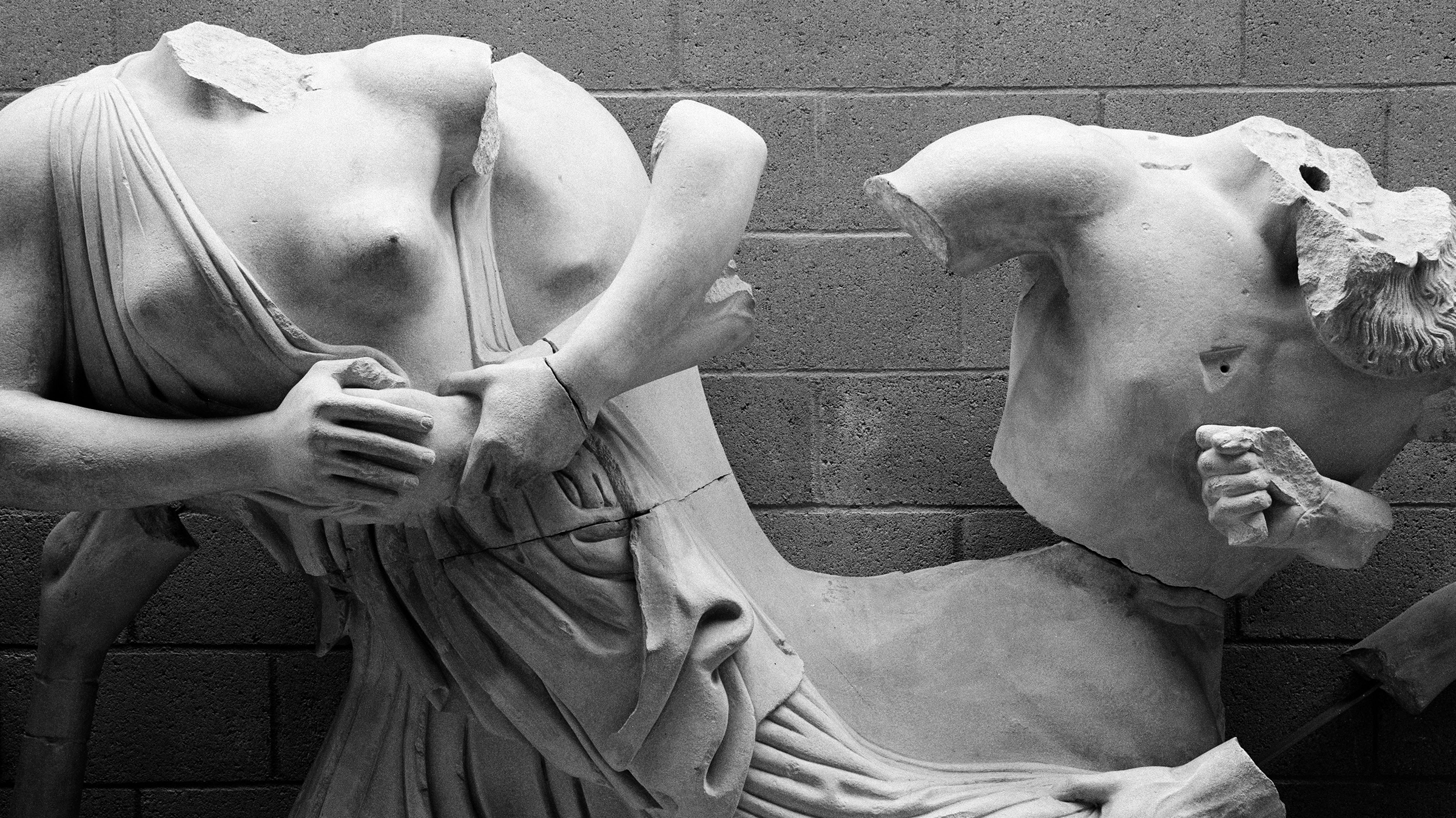 A raid on an Italian artifact smuggling ring may have unlocked a vast forgery web