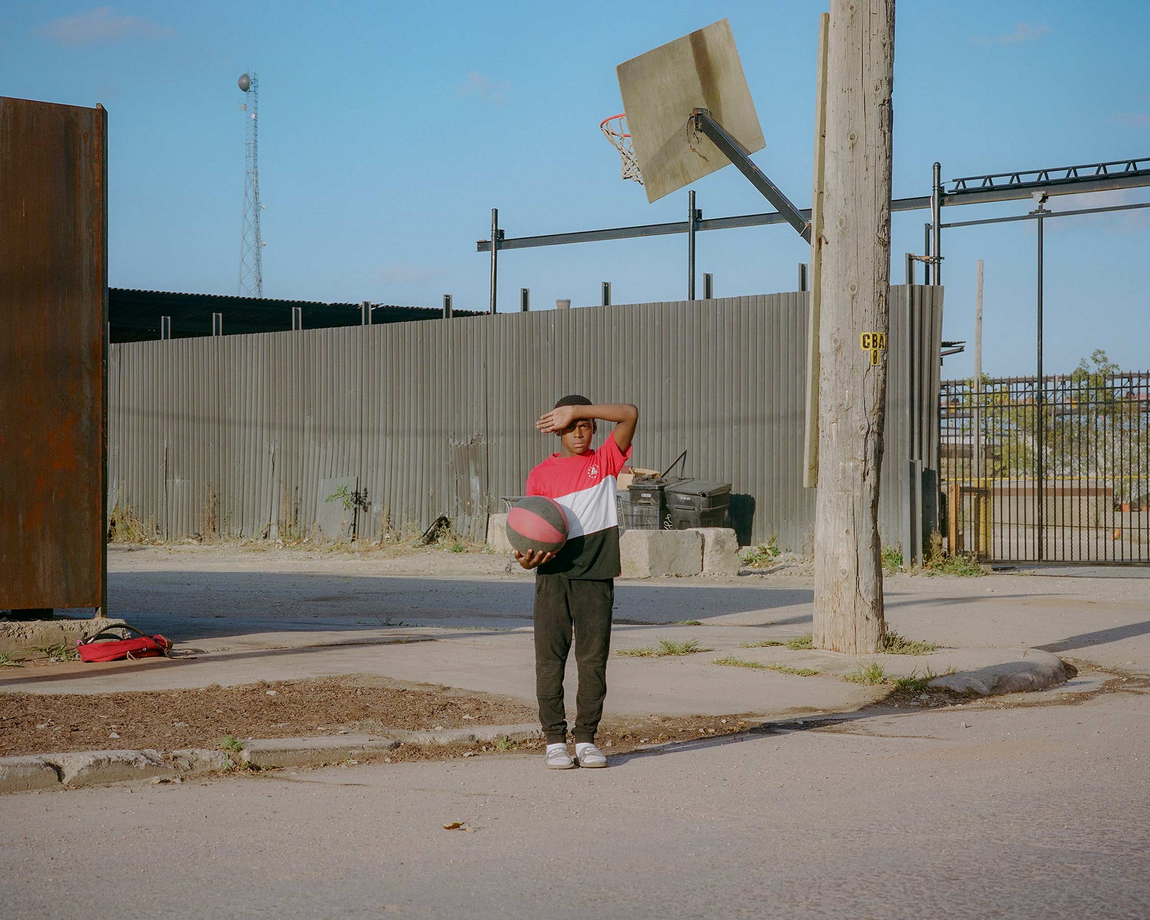 Adam Jason Cohen’s intimate street portraits of Chicago’s basketball youth