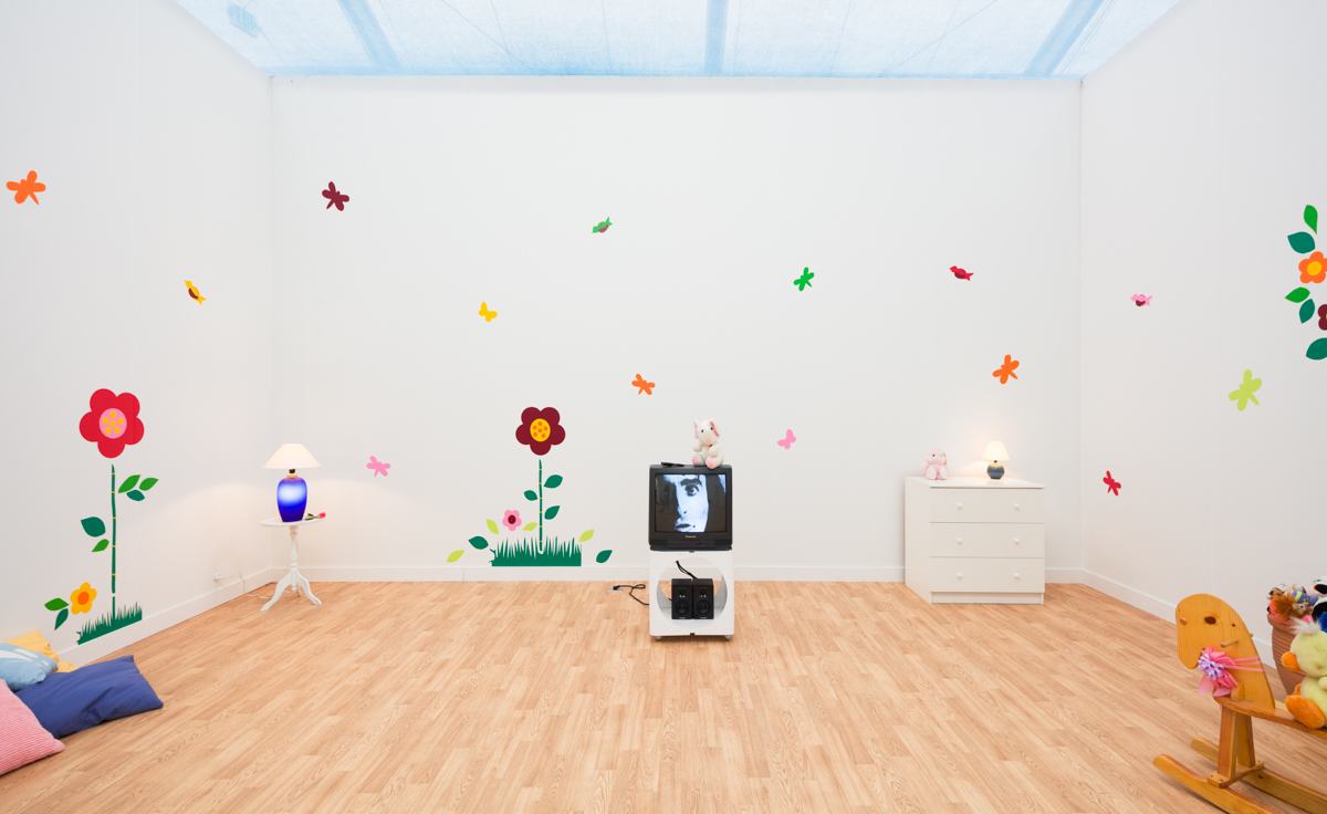Mike Kelley’s ‘Unisex Love Nest’ examines the politics of queer aesthetics