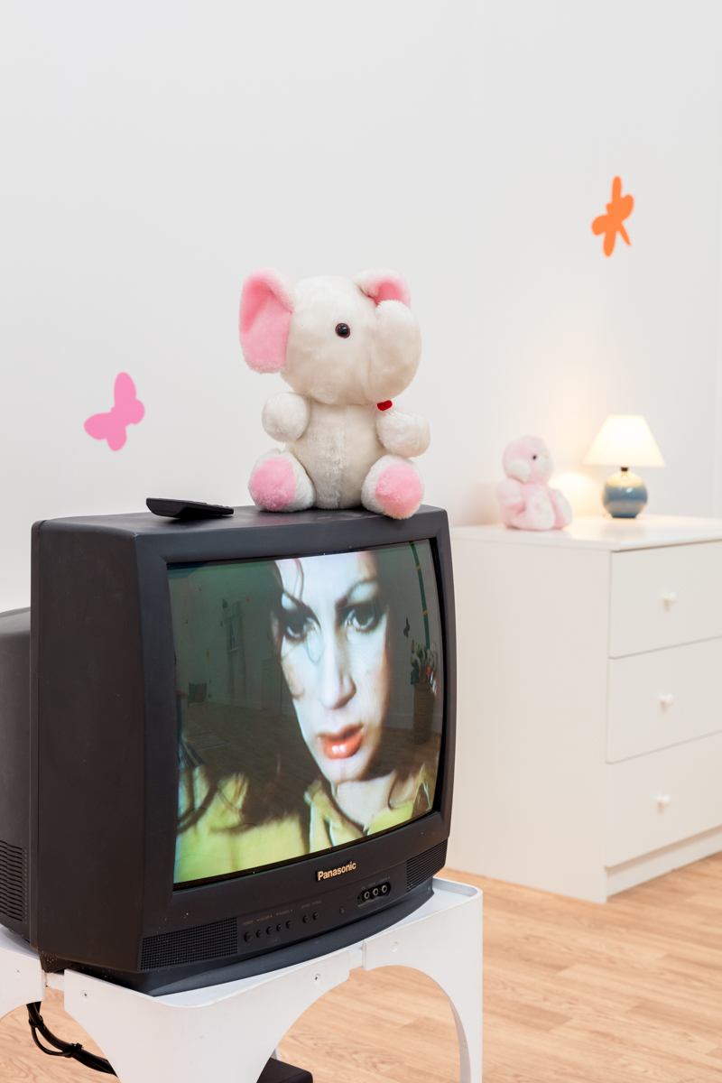 Mike Kelley’s ‘Unisex Love Nest’ examines the politics of queer aesthetics