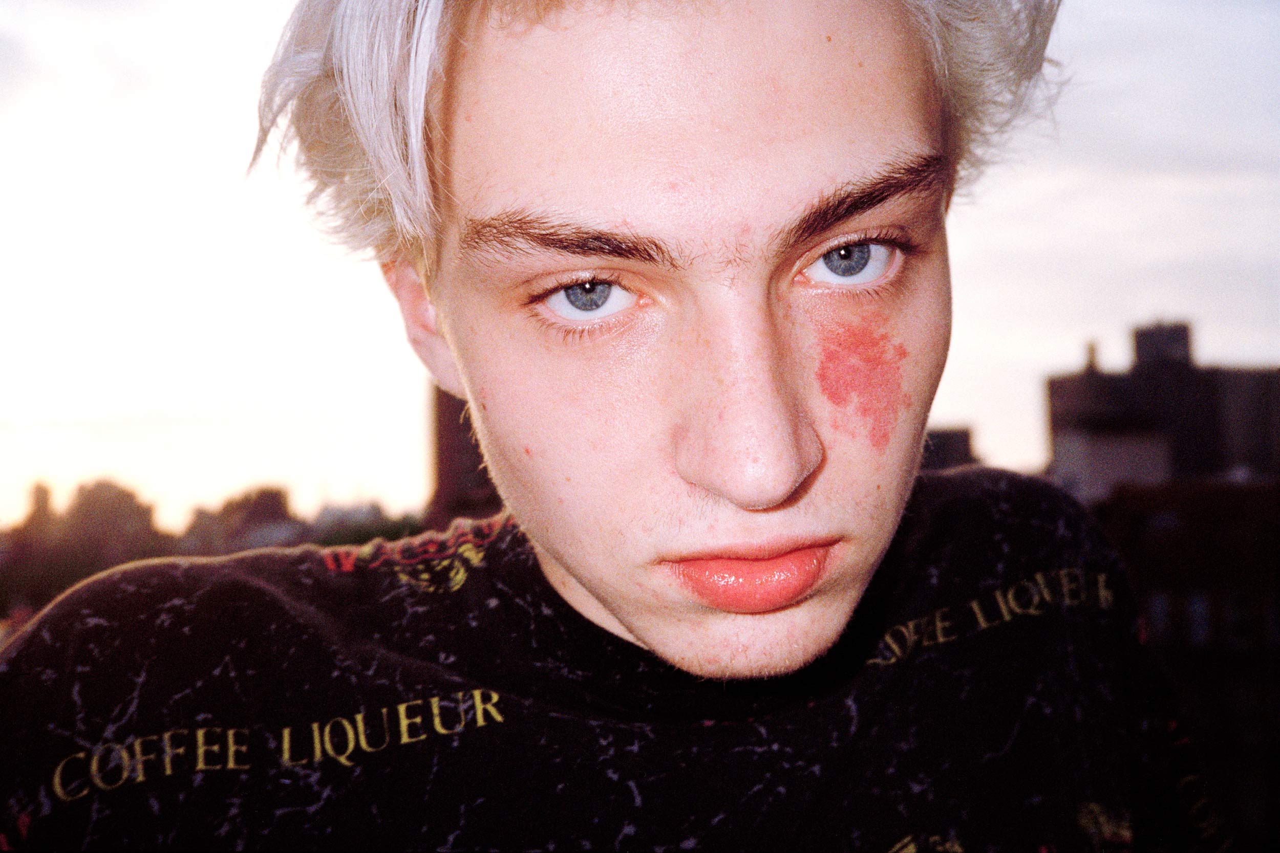 Emmi Morgan'S Vulnerability Captures Hearts Online - iluaf7x