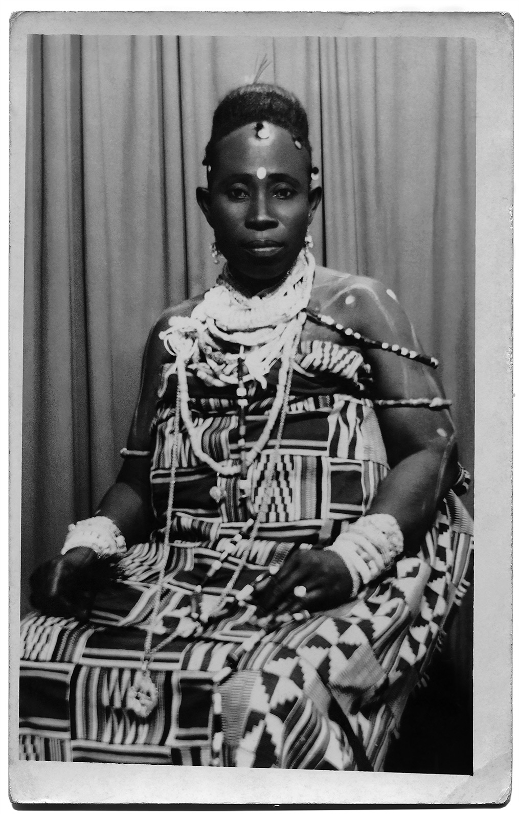 Felicia Abban’s immortalization of the Ghanian female gaze