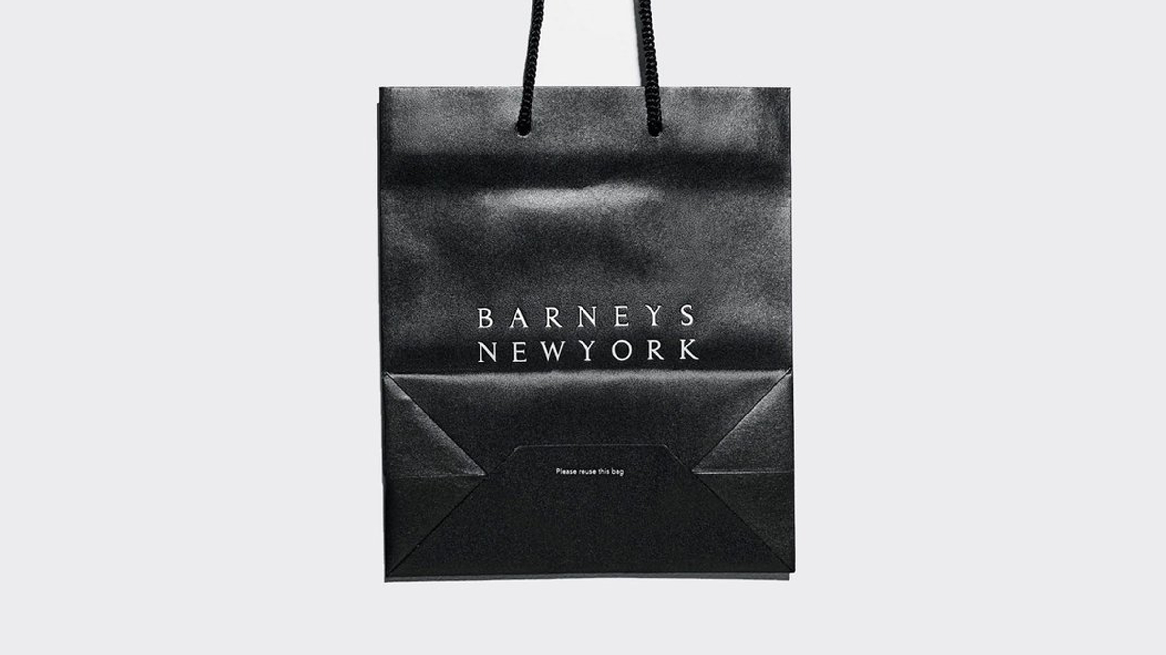 With Barneys’ bankruptcy, the death knell of physical retailers rings louder