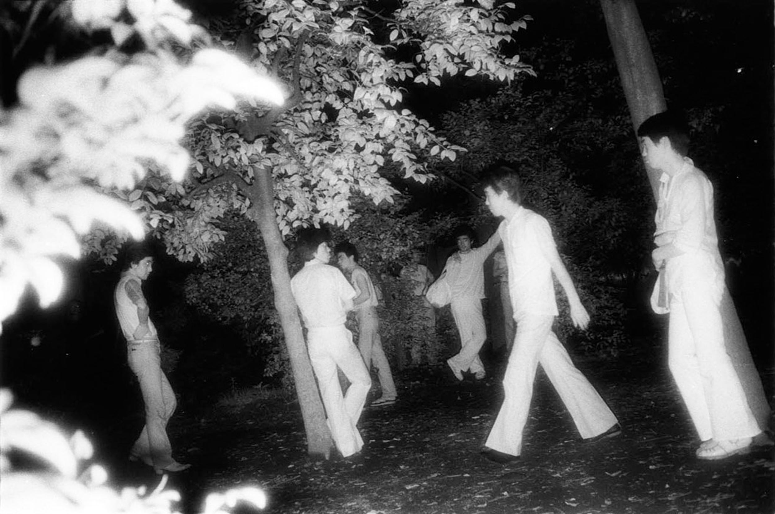 In Kohei Yoshiyuki’s photographs of sex in public parks, we’re all voyeurs