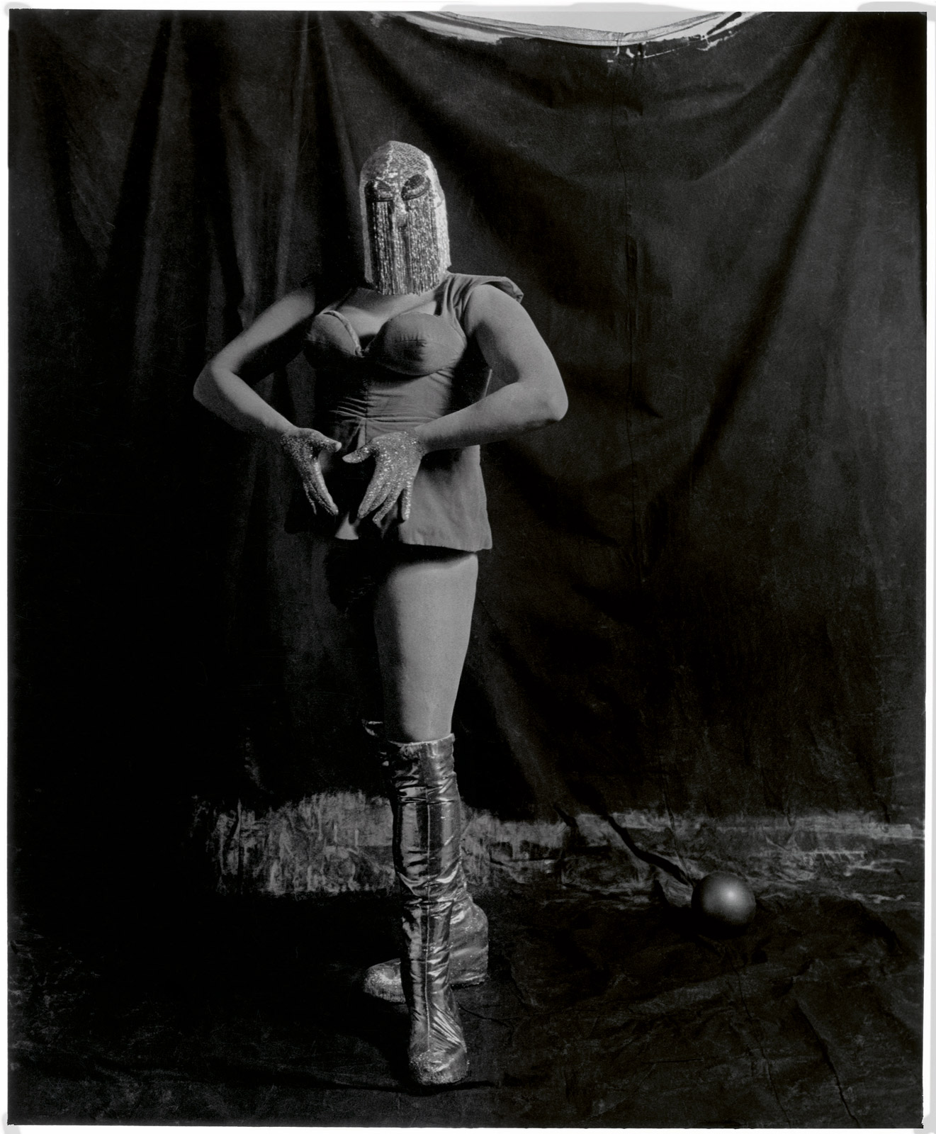 Marcus Leatherdale remembers photographing Divine, Mapplethorpe, and Lower Manhattan’s ‘last hurrah’