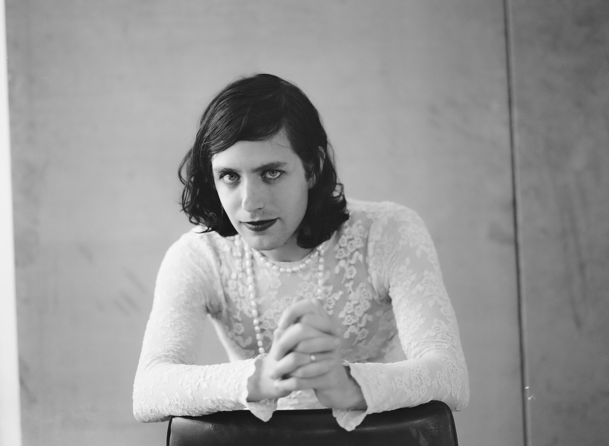 Ezra Furman channels our collective fury with the explosive ‘Twelve Nudes’