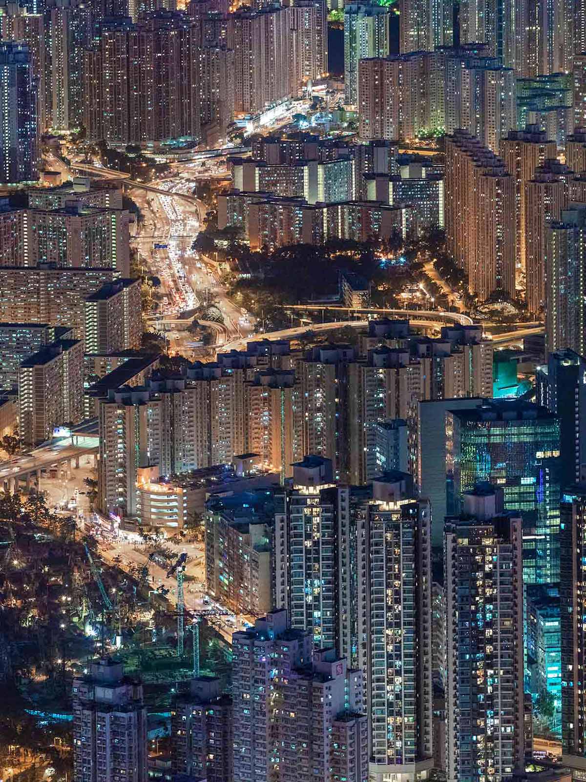 The romance in a glance: people-watching on the streets of Hong Kong