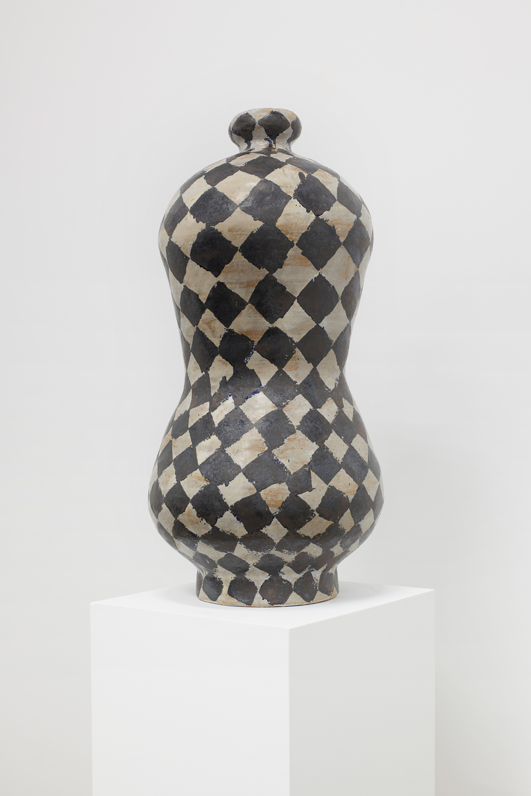 Peter Schlesinger manifests sculpture’s humanity