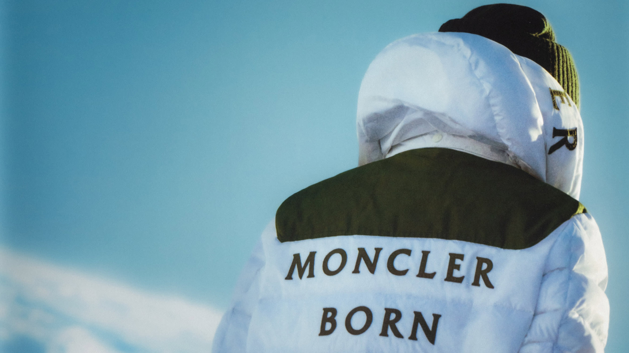 着2 MONCLER 春夏新作 BORN TO PROTECT キャップ 帽子 MONCLER(モンクレール) - 海外通販のBUYMA