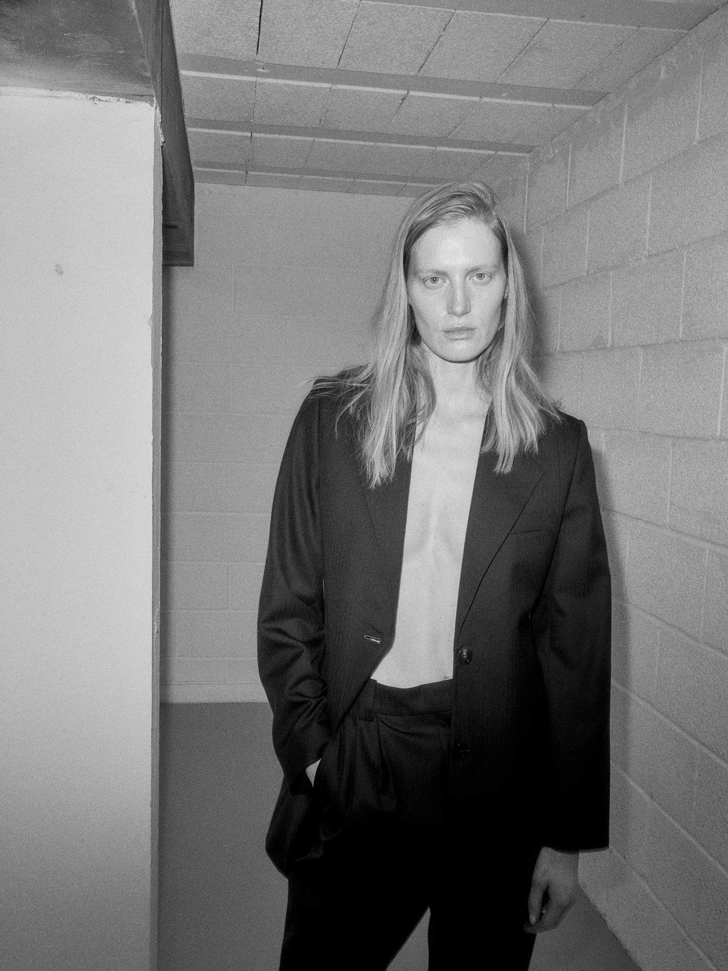 EFTYCHIA defines its own feminine identity