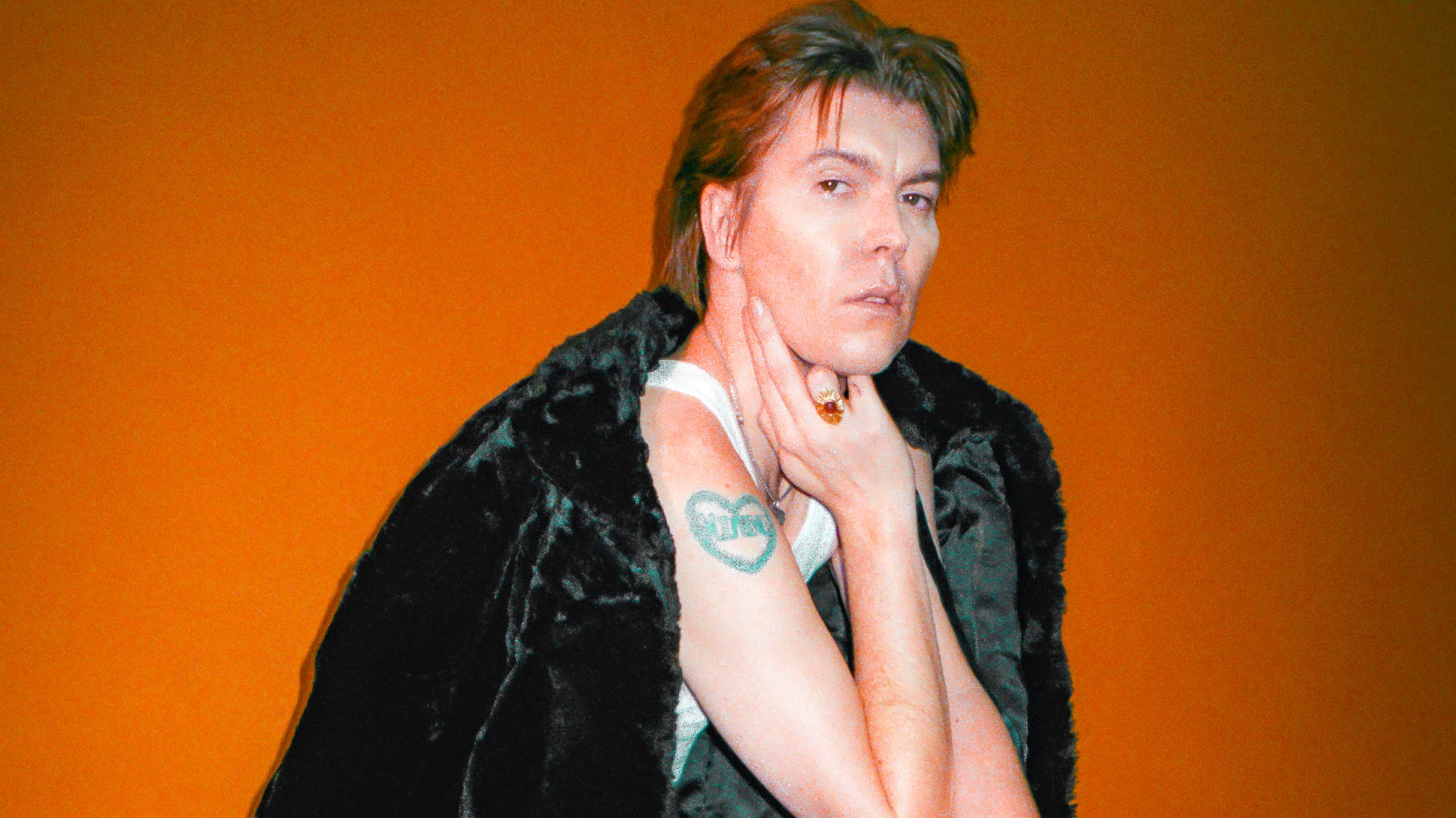 Alex Cameron is in ecstasy and anxiety on Oxy Music