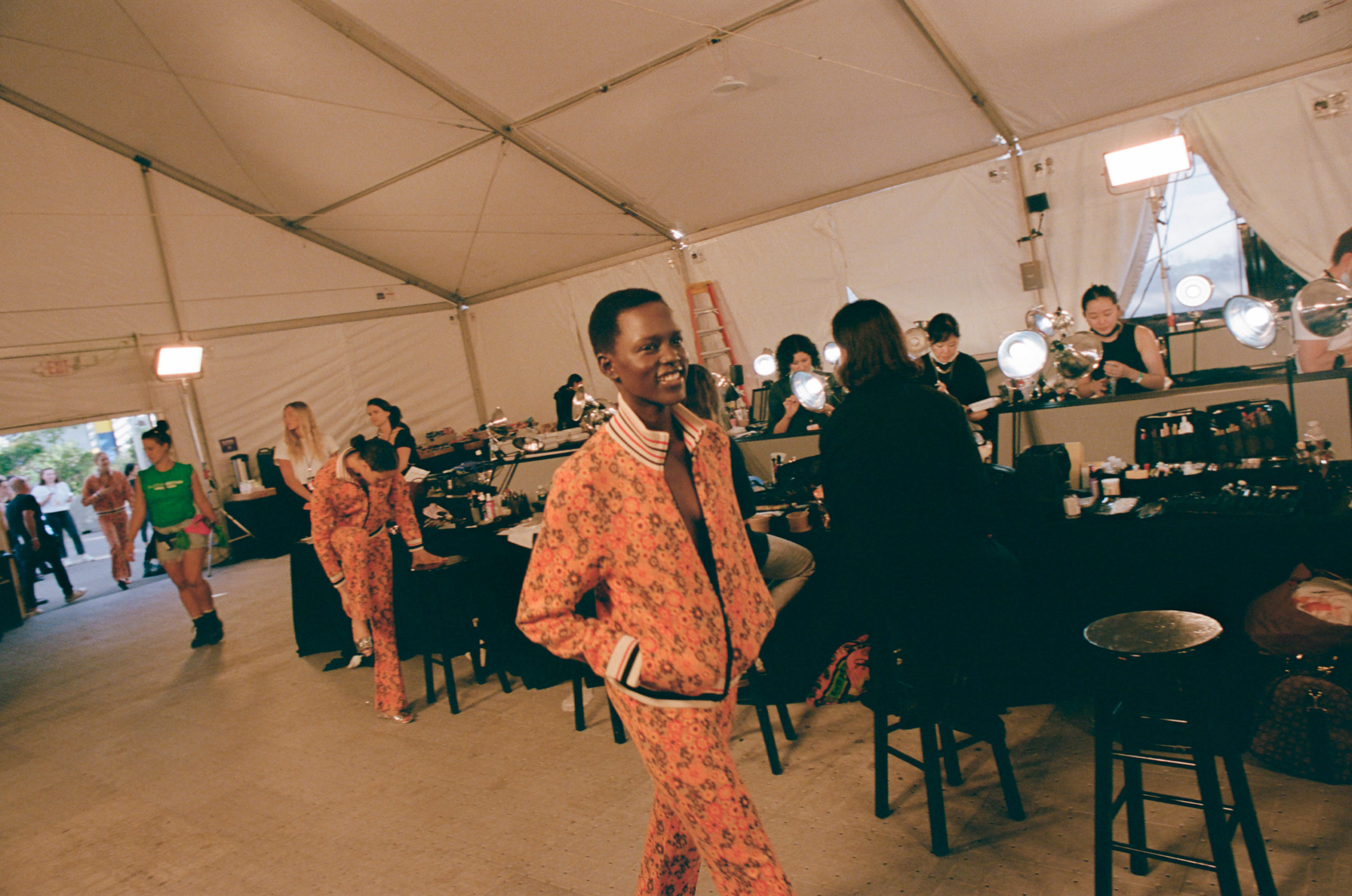 Behind the scenes at Tory Burch’s golden-hour New York Fashion Week show