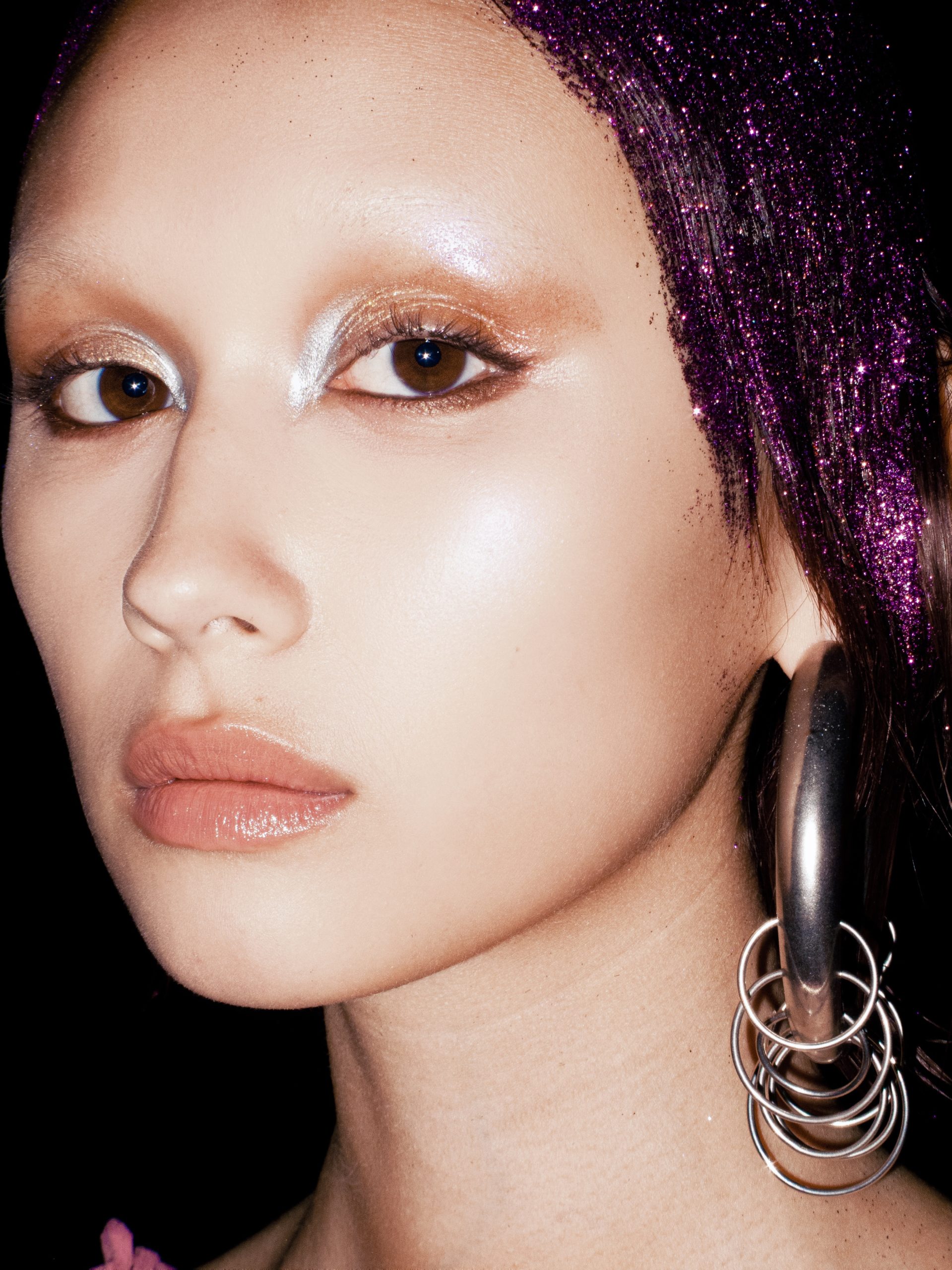 Isamaya French shines fashion week with an understated, sophisticated aesthetic.