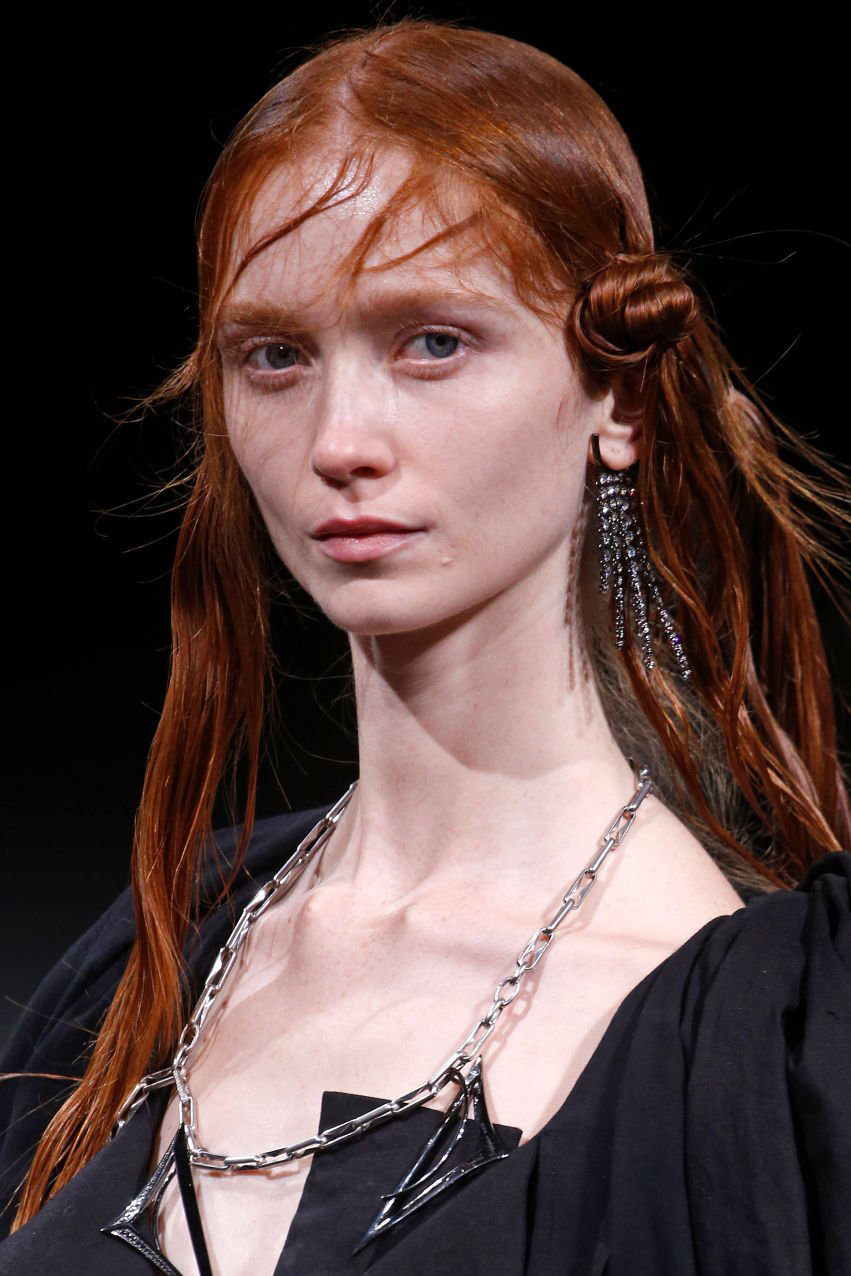 Isamaya French shines fashion week with an understated, sophisticated aesthetic.