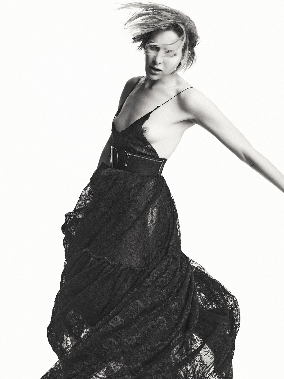 Hari Nef and Lena Dunham on the complicated communion of performance