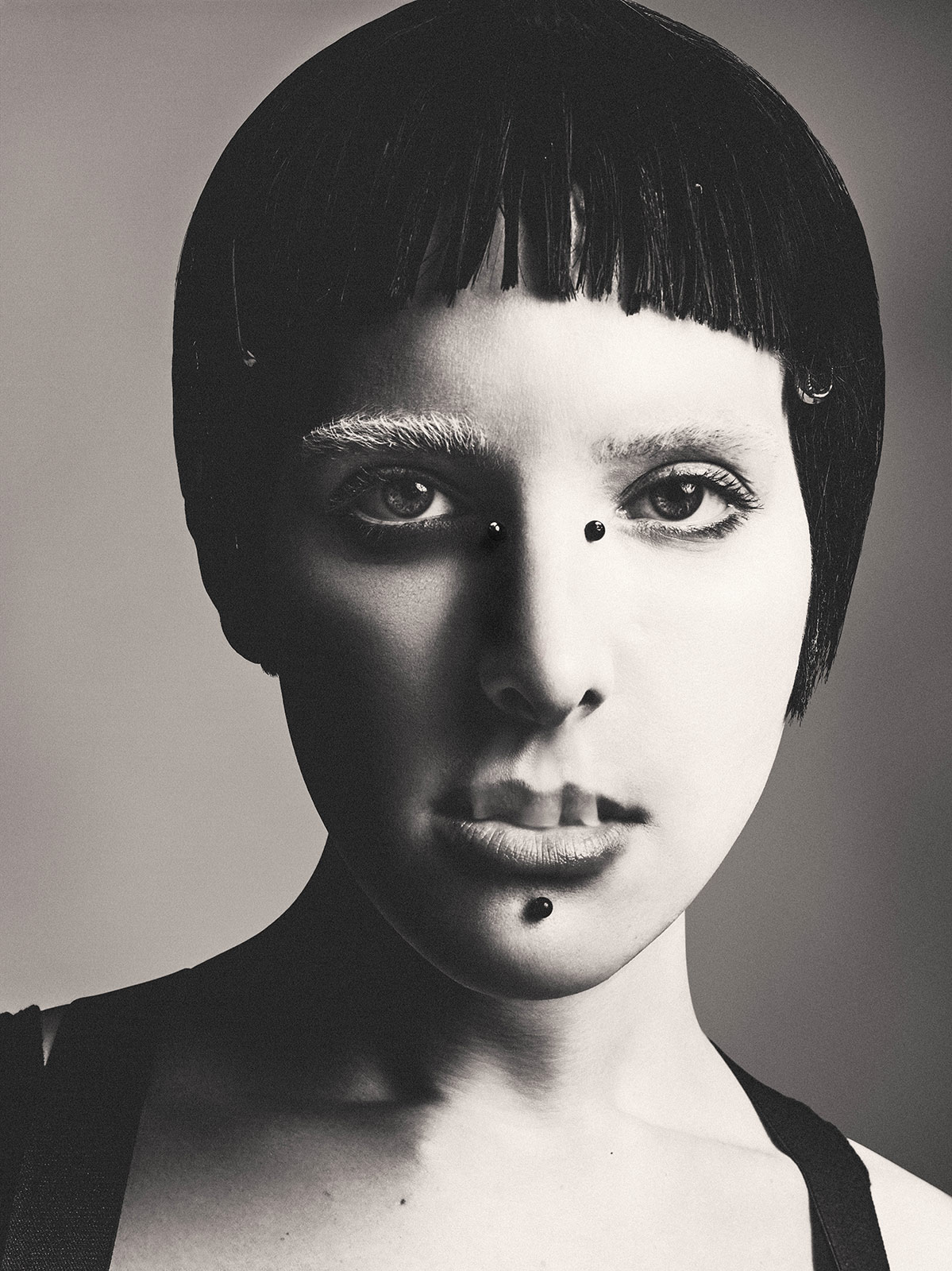 Hari Nef and Lena Dunham on the complicated communion of performance