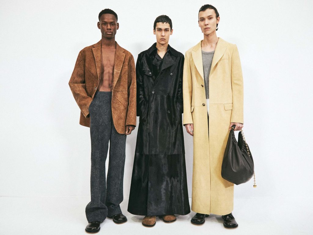 ジャケット・アウター JIL SANDER+ Mackintosh lemaire loewe Loewe embraces radical reduction for its latest menswear