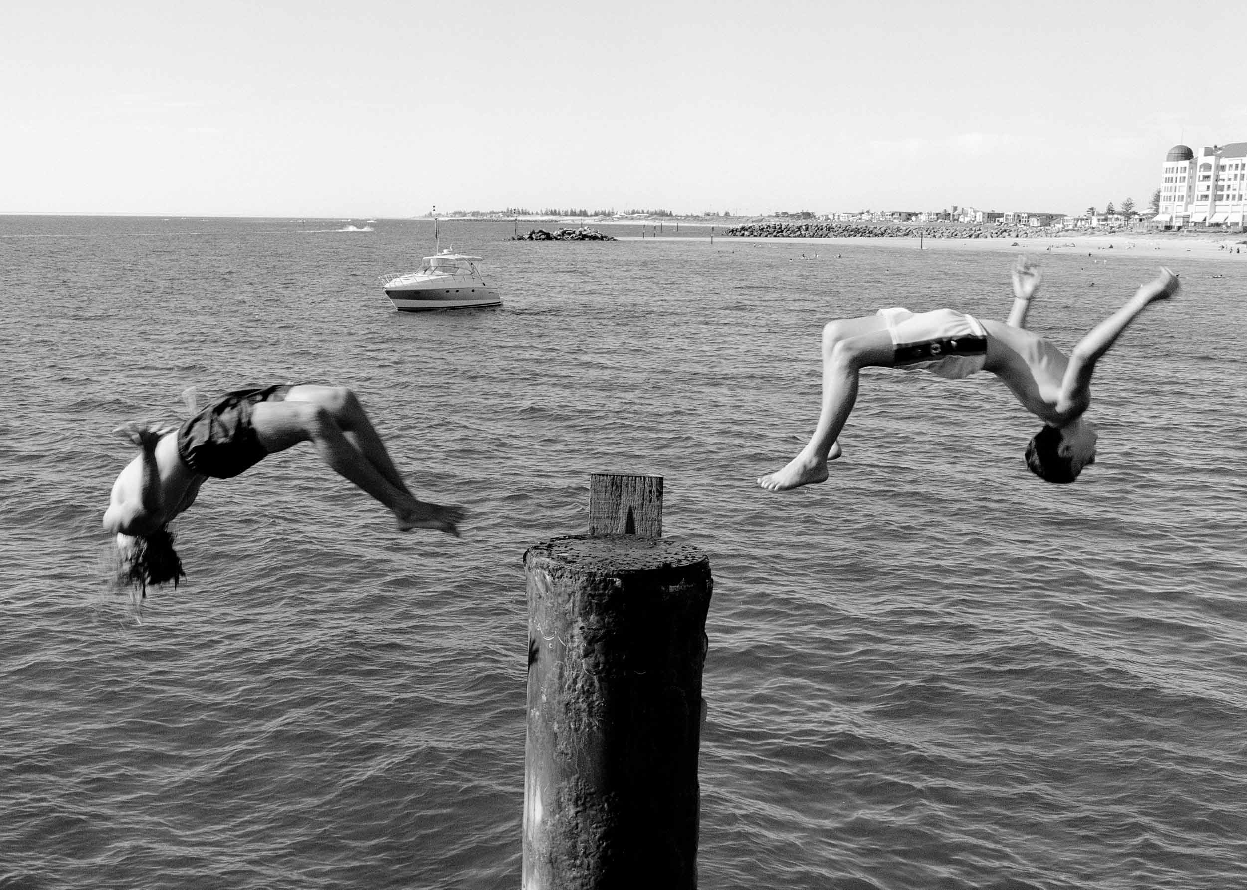 In the eyes of photographer Axel Swan, the appeal of youth is its ease of fascination