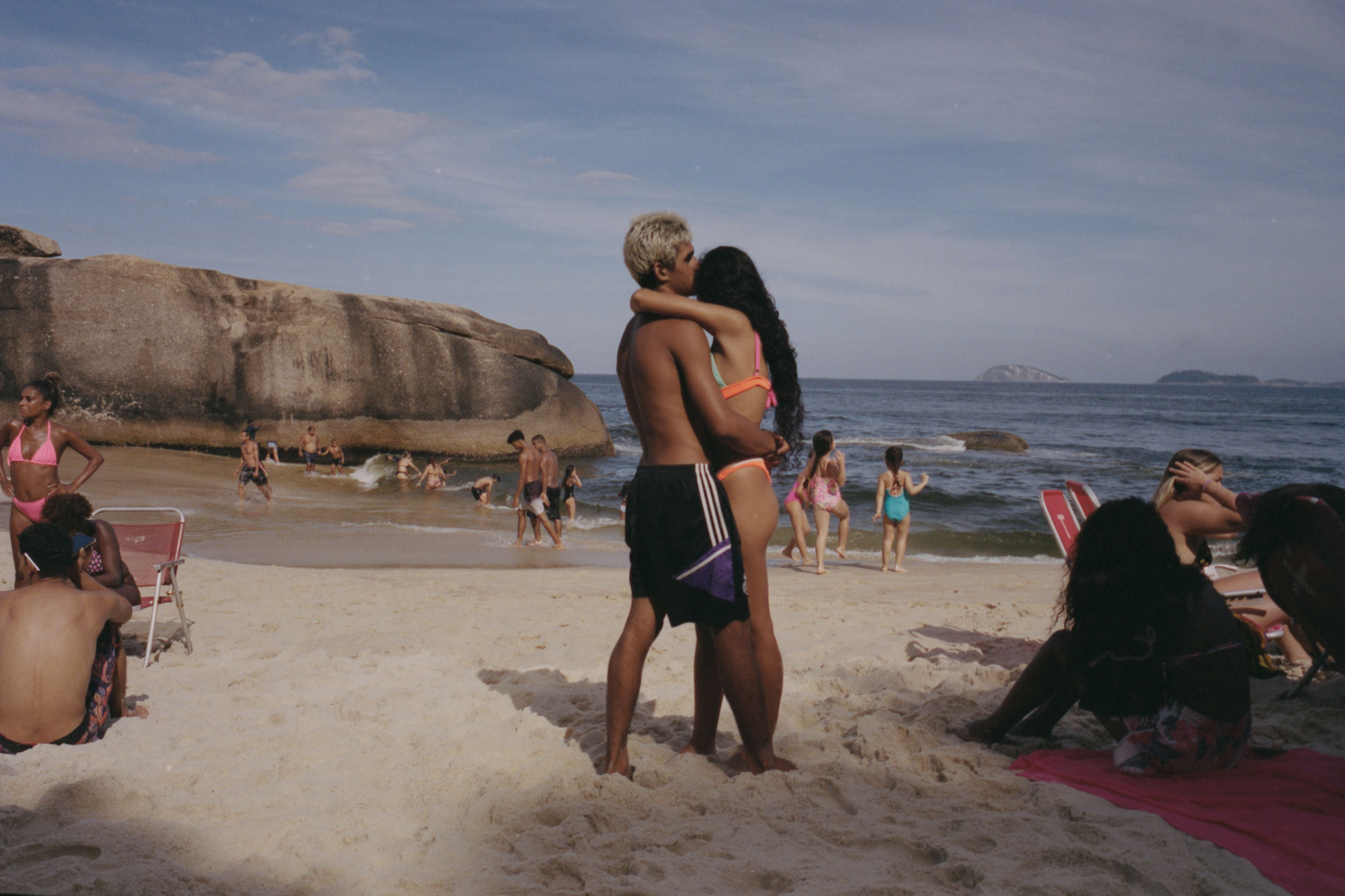 Paw Gissel documents the ease of the Brazilian coast