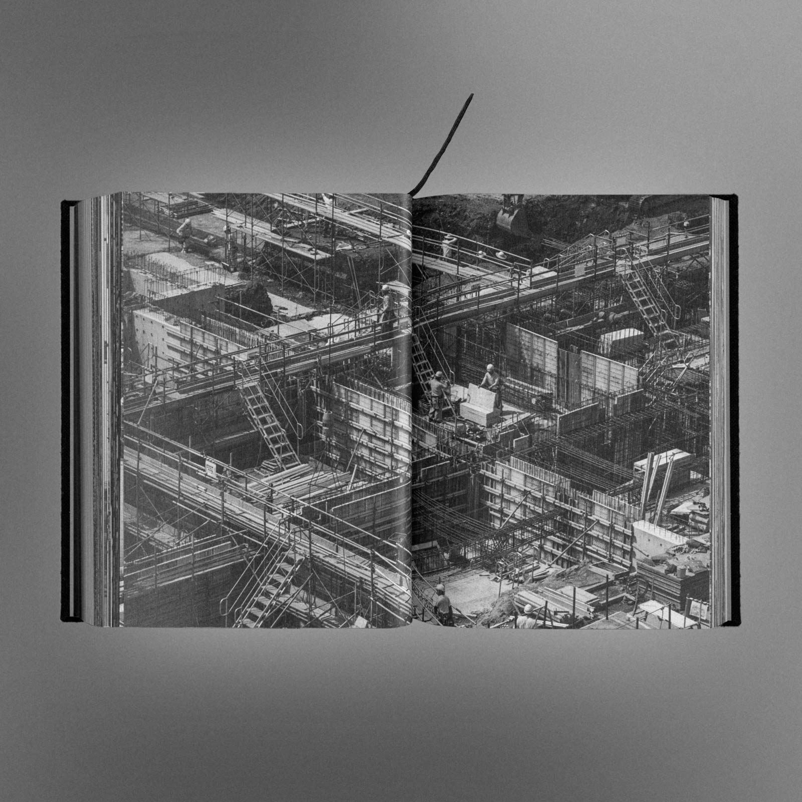 ‘Everything is a Self-Portrait’ centers the unending self