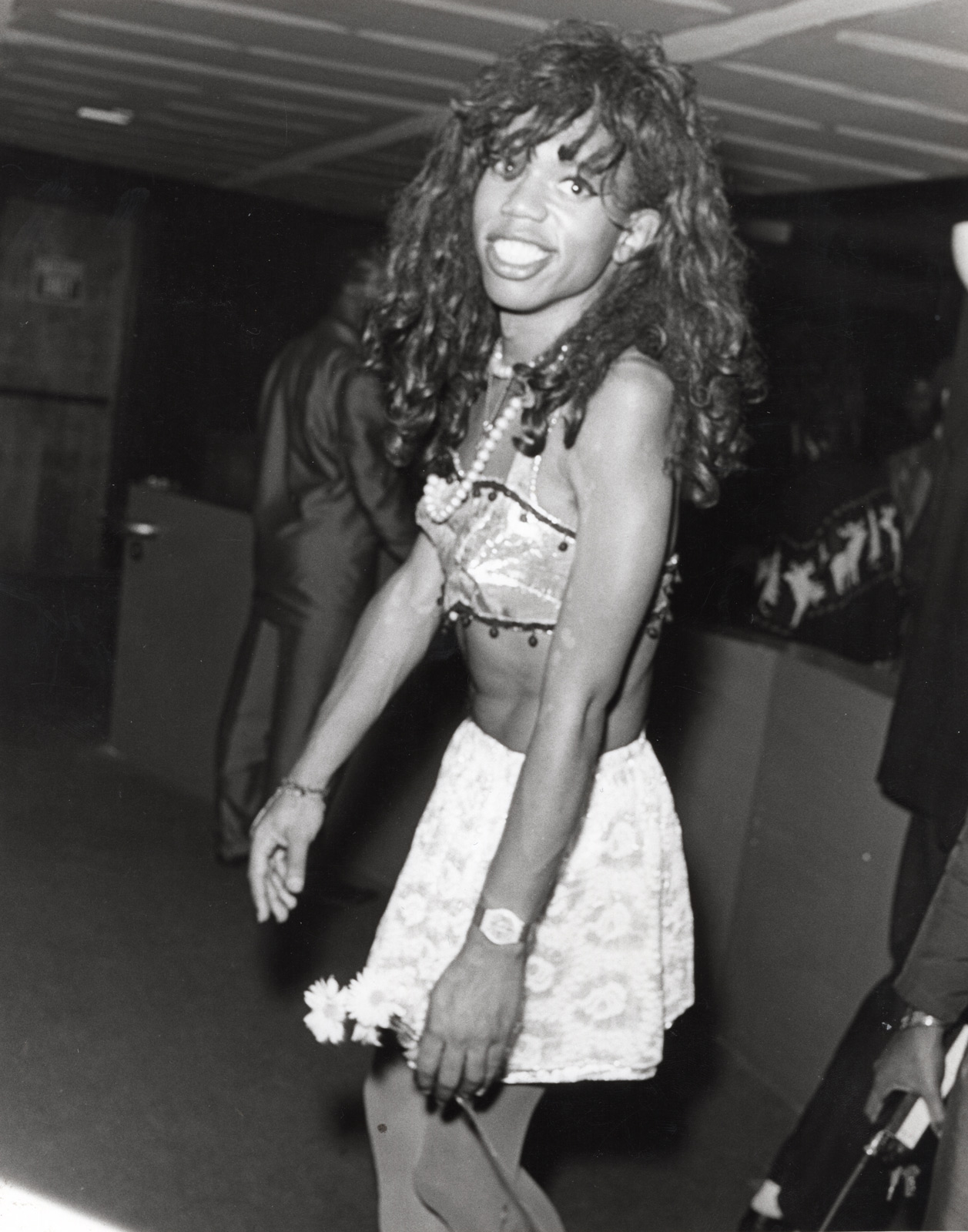 Reading Sean DeLear: A vicarious, astral convergence of past and future lives