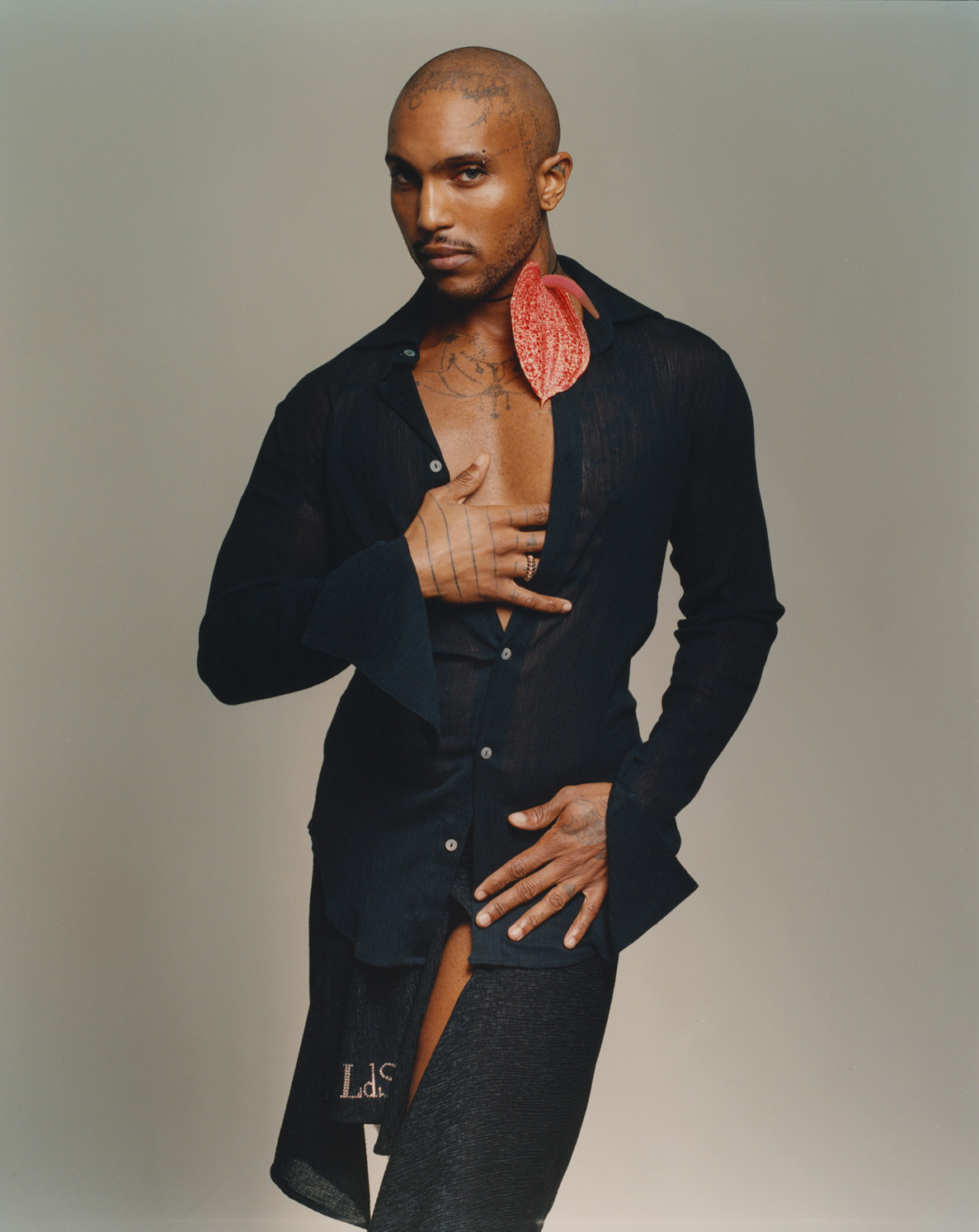 At the feet of LSDXOXO, nightlife’s deity of dance