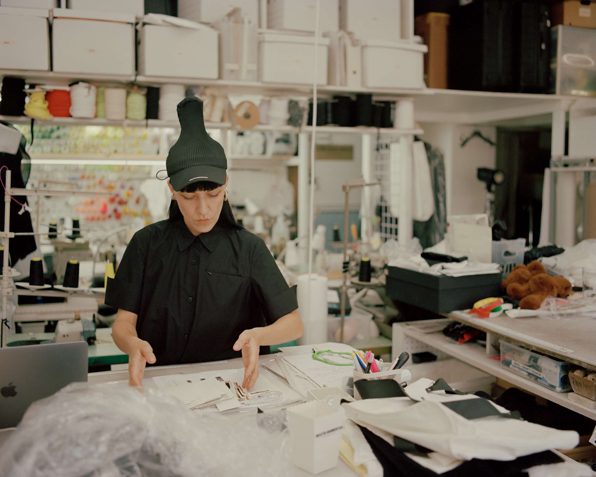 Behind the Melitta Baumeister silhouette