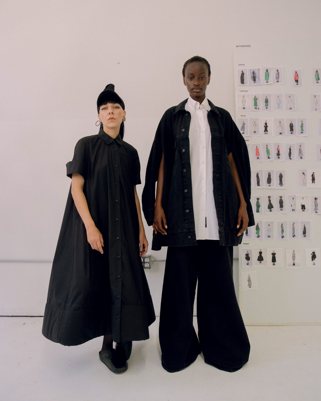 Behind the Melitta Baumeister silhouette