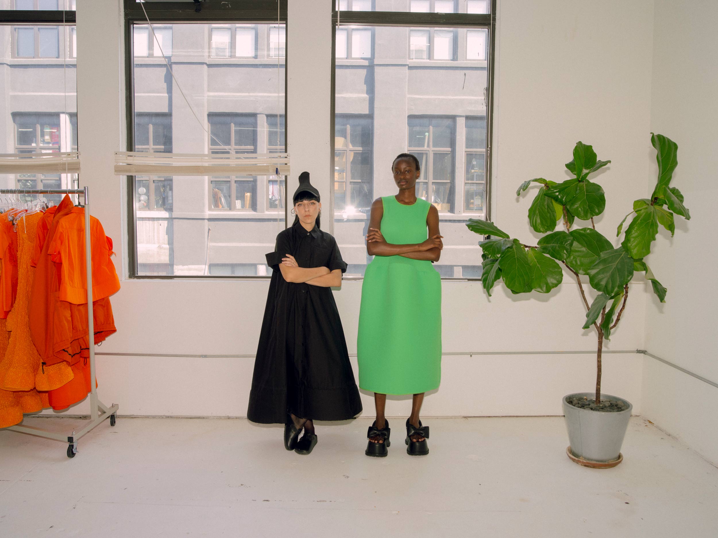 Behind the Melitta Baumeister silhouette