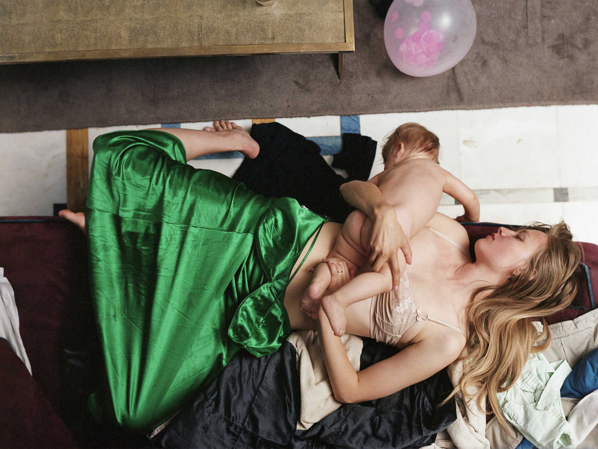 In ‘Love Me Again,’ Michella Bredahl portraits femininity