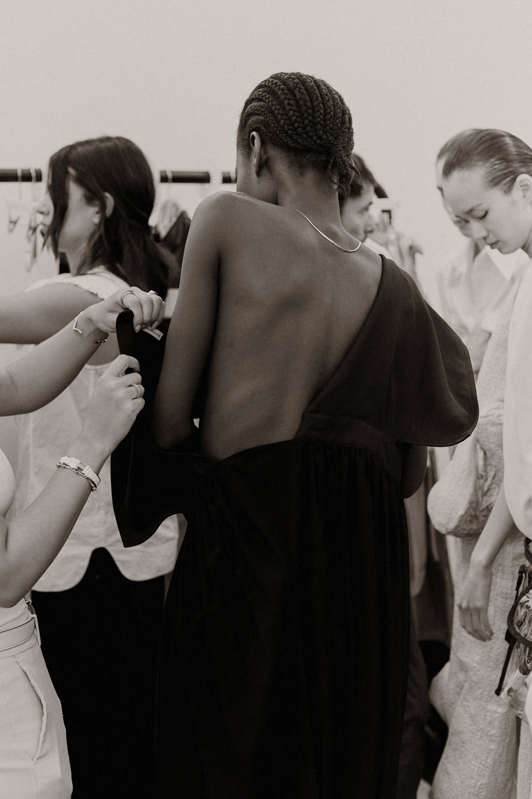 Niccolò Pasqualetti leans into contradiction