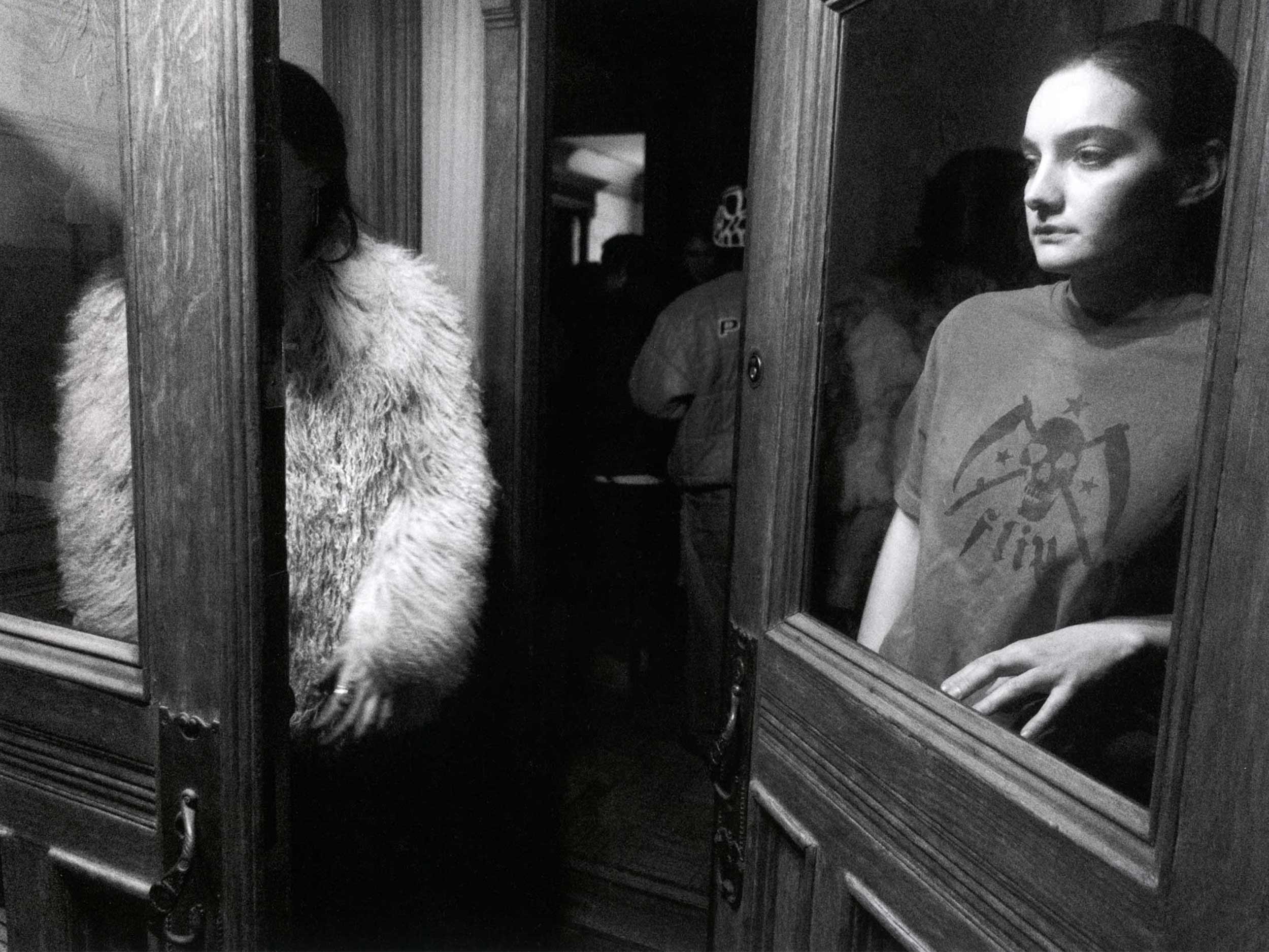 Marcus Maddox captures the everyday romance of the music scene