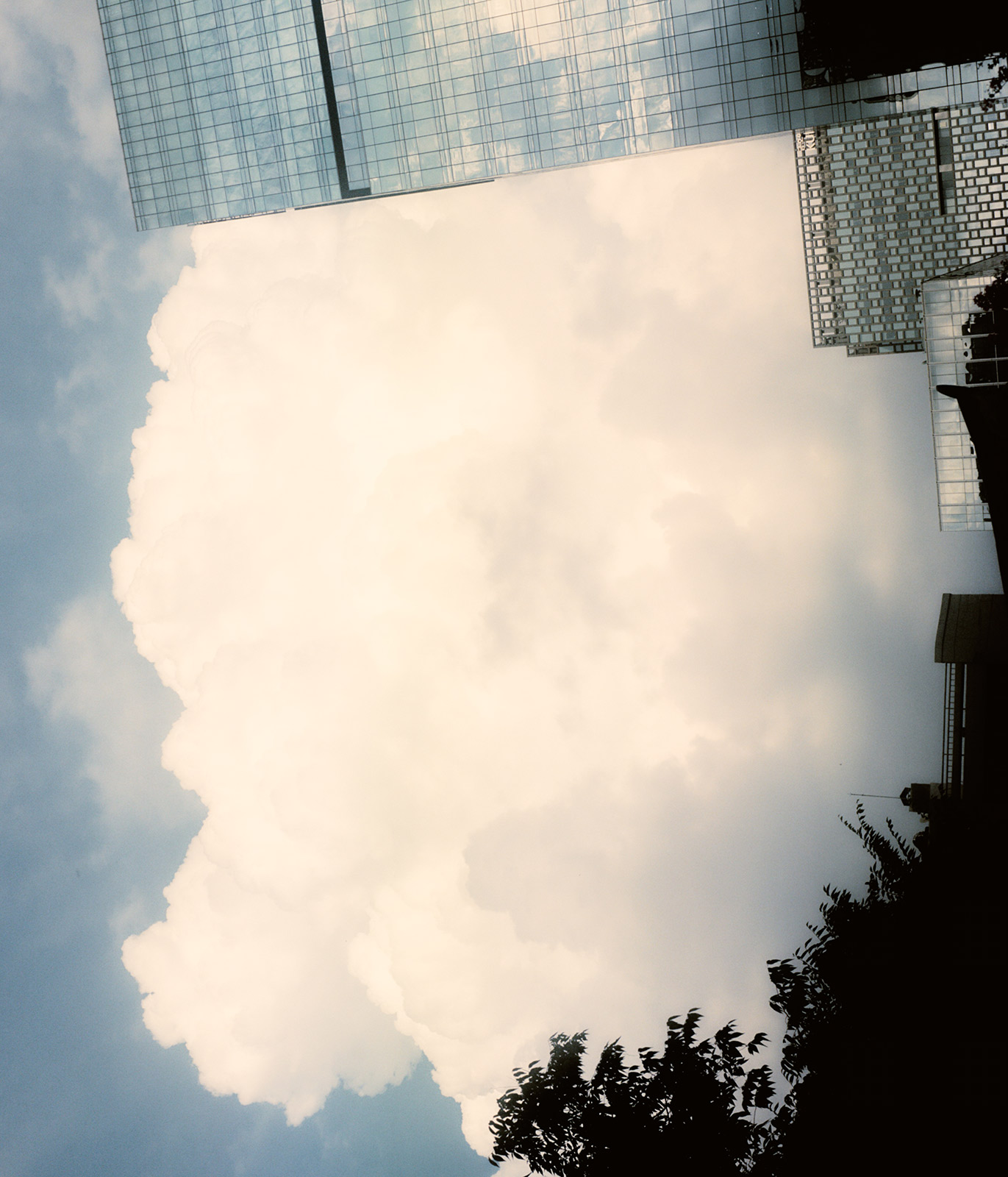 Eduard Sánchez Ribot makes magic of the mundane