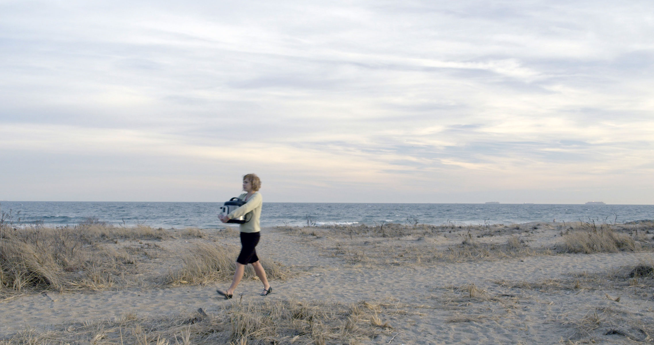 In ‘The Wrong Movie,’ an apartment building and a ring light become metaphors for human connection