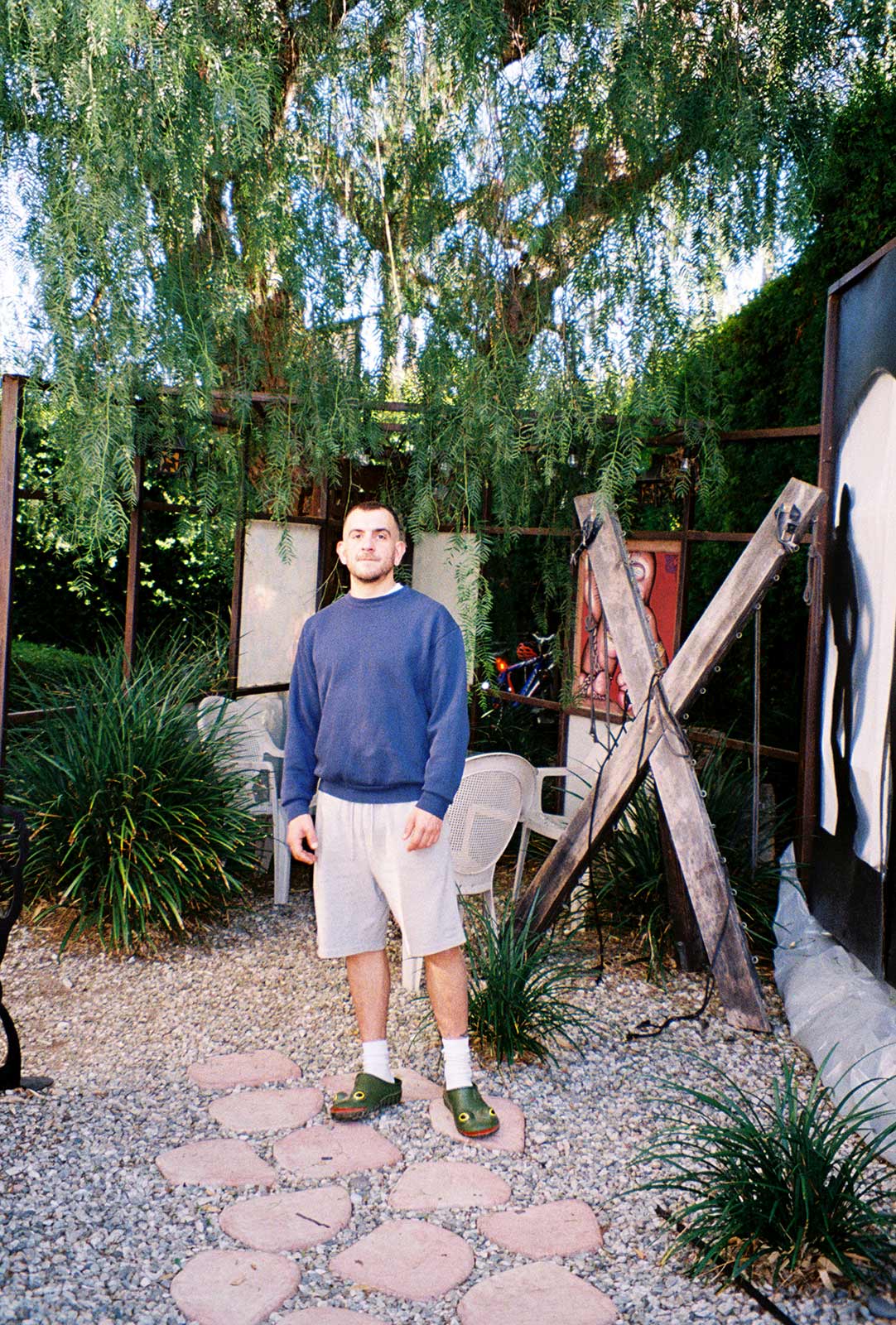 Pol of Paris: fashion by day, erotic illustration by night