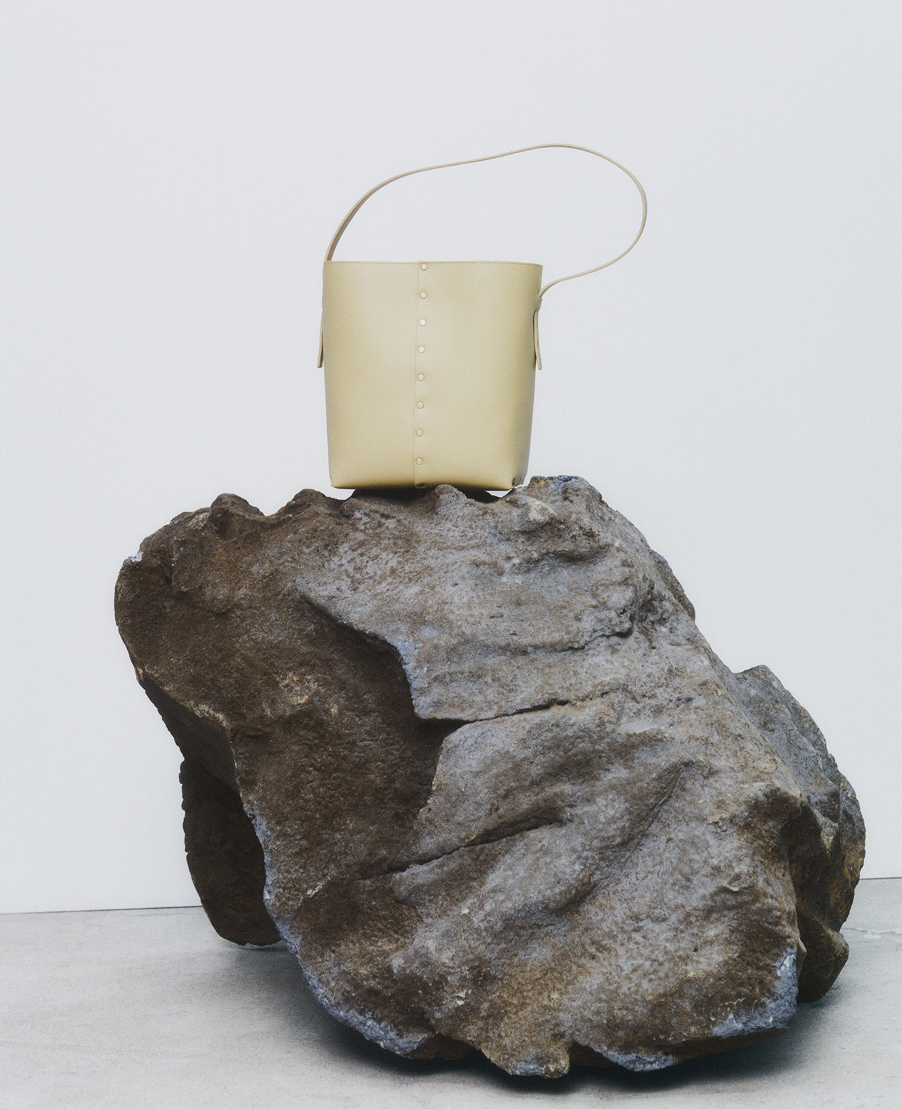 Lucia De Vito’s contemporary take on Fabiana Filippi