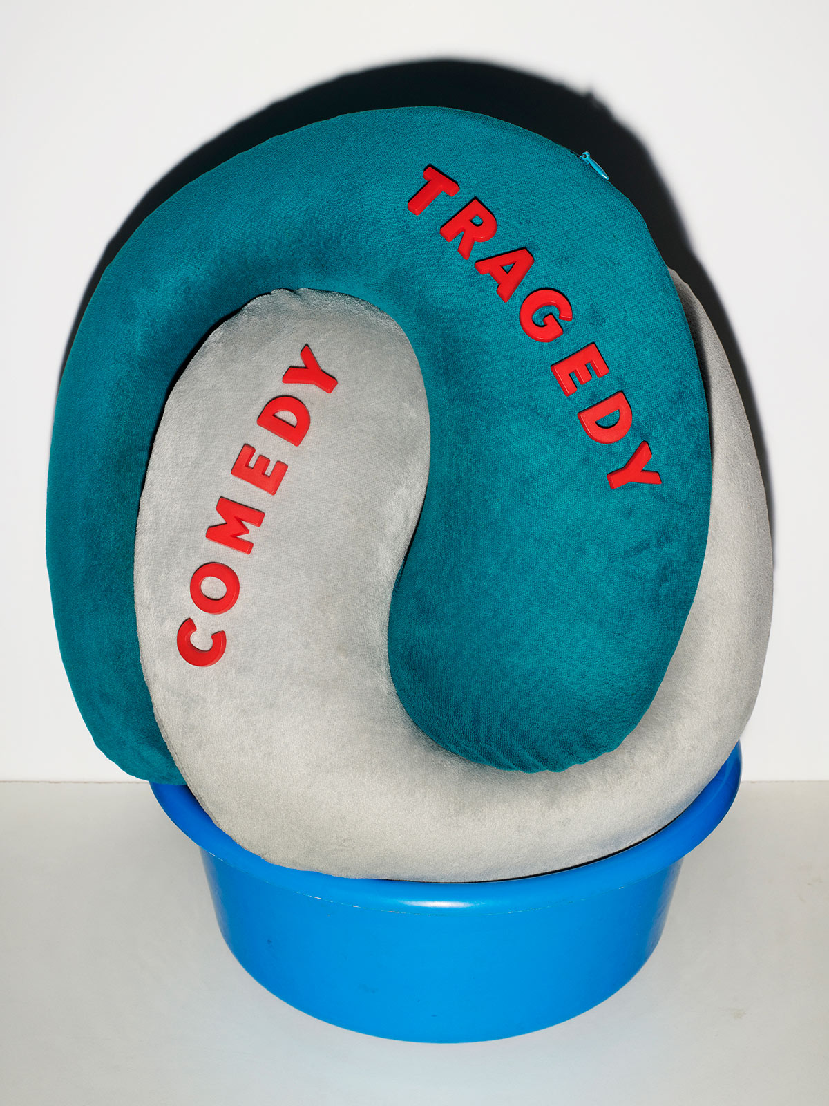 Bela Borsodi’s ‘Birth Life Death’ invents new dynamics for inanimate objects