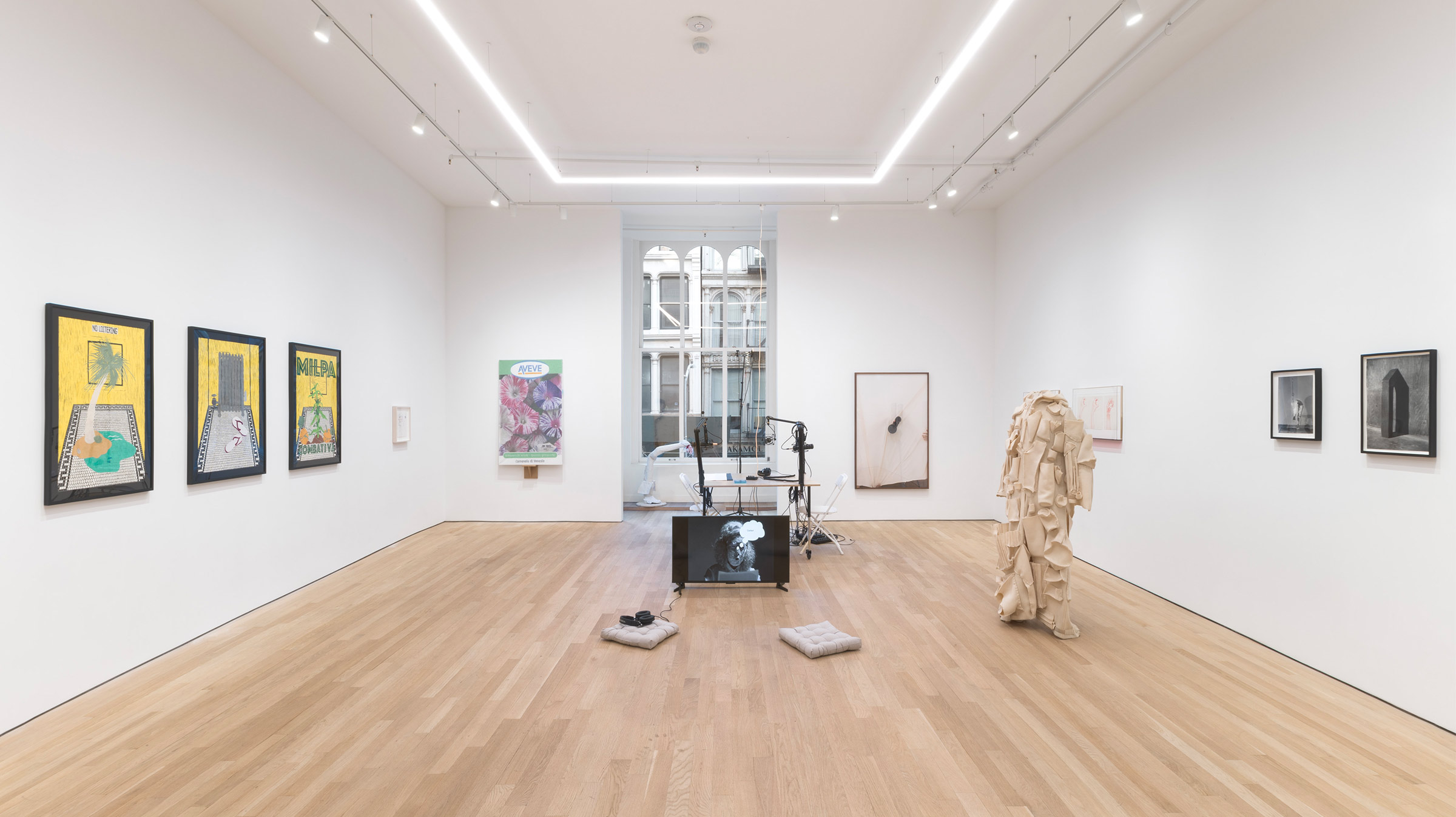 PPOW’s current exhibition ‘Airhead’ schools viewers on the art of education