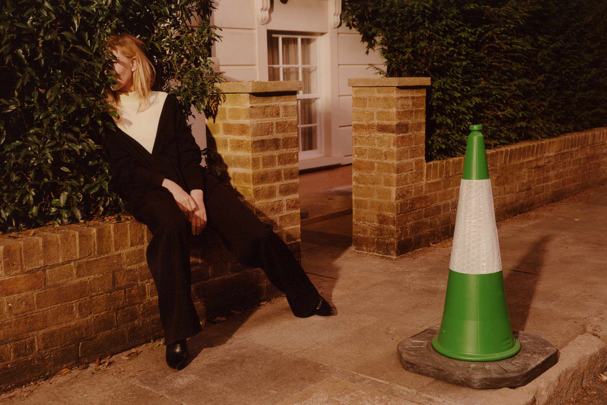 Cate Blanchett and Alfonso Cuarón vitalize narrative potential