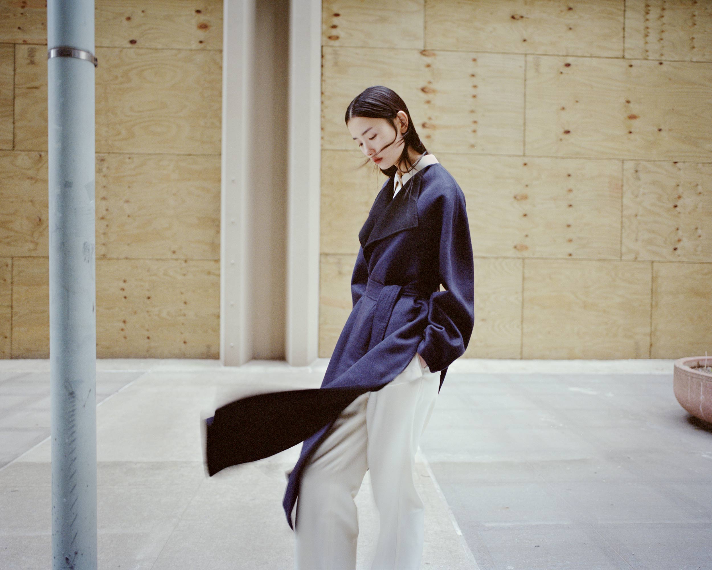 Brioni’s Spring/Summer 2025 La Donna collection unites traditional craftsmanship and contemporary elegance