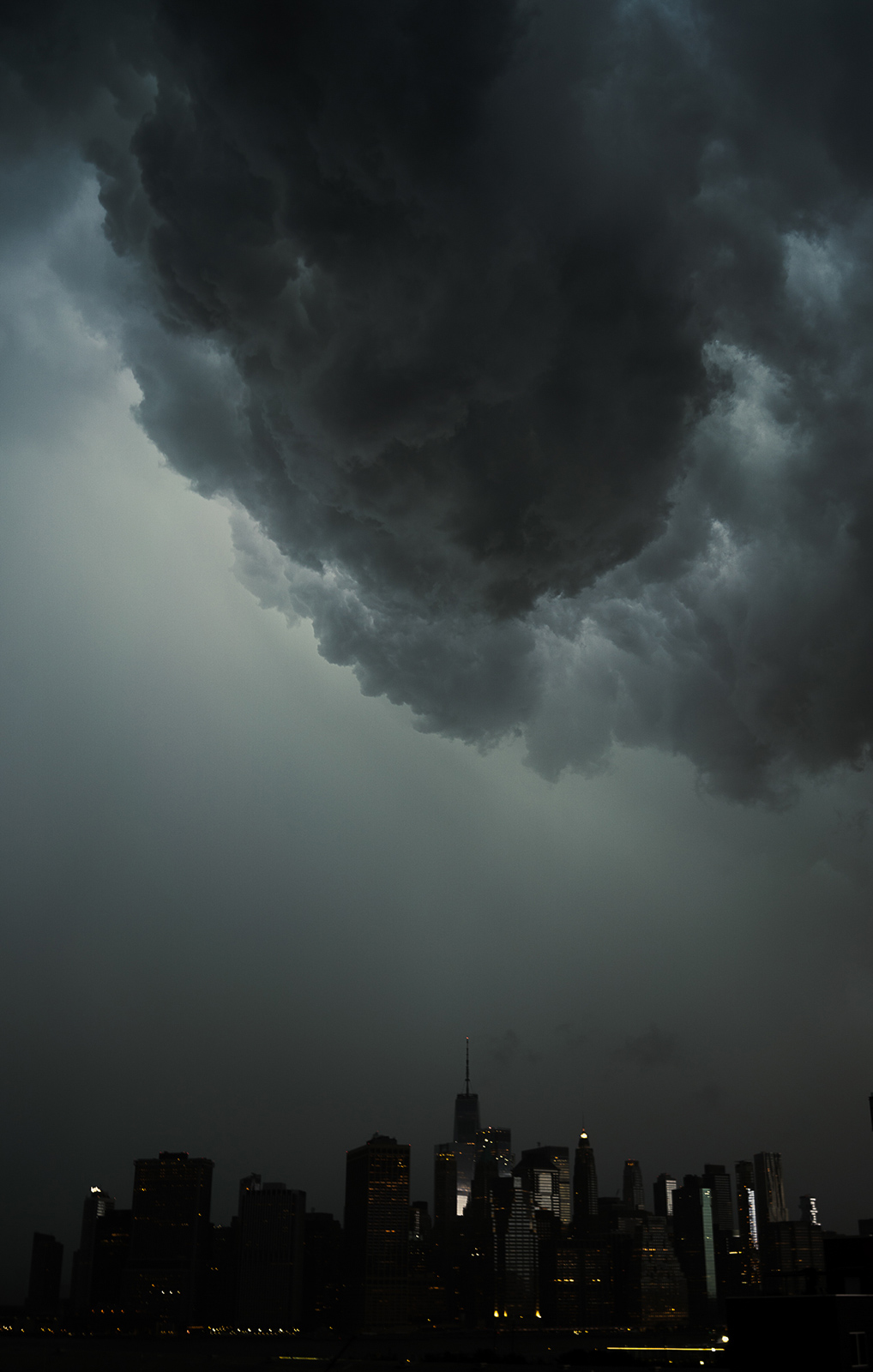 David Gray’s ‘Wait For It’ renders New York City as a playground of light and shadow