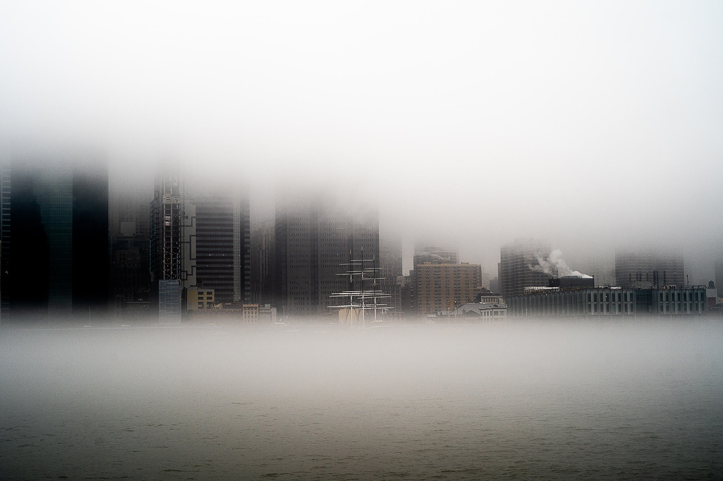 David Gray’s ‘Wait For It’ renders New York City as a playground of light and shadow