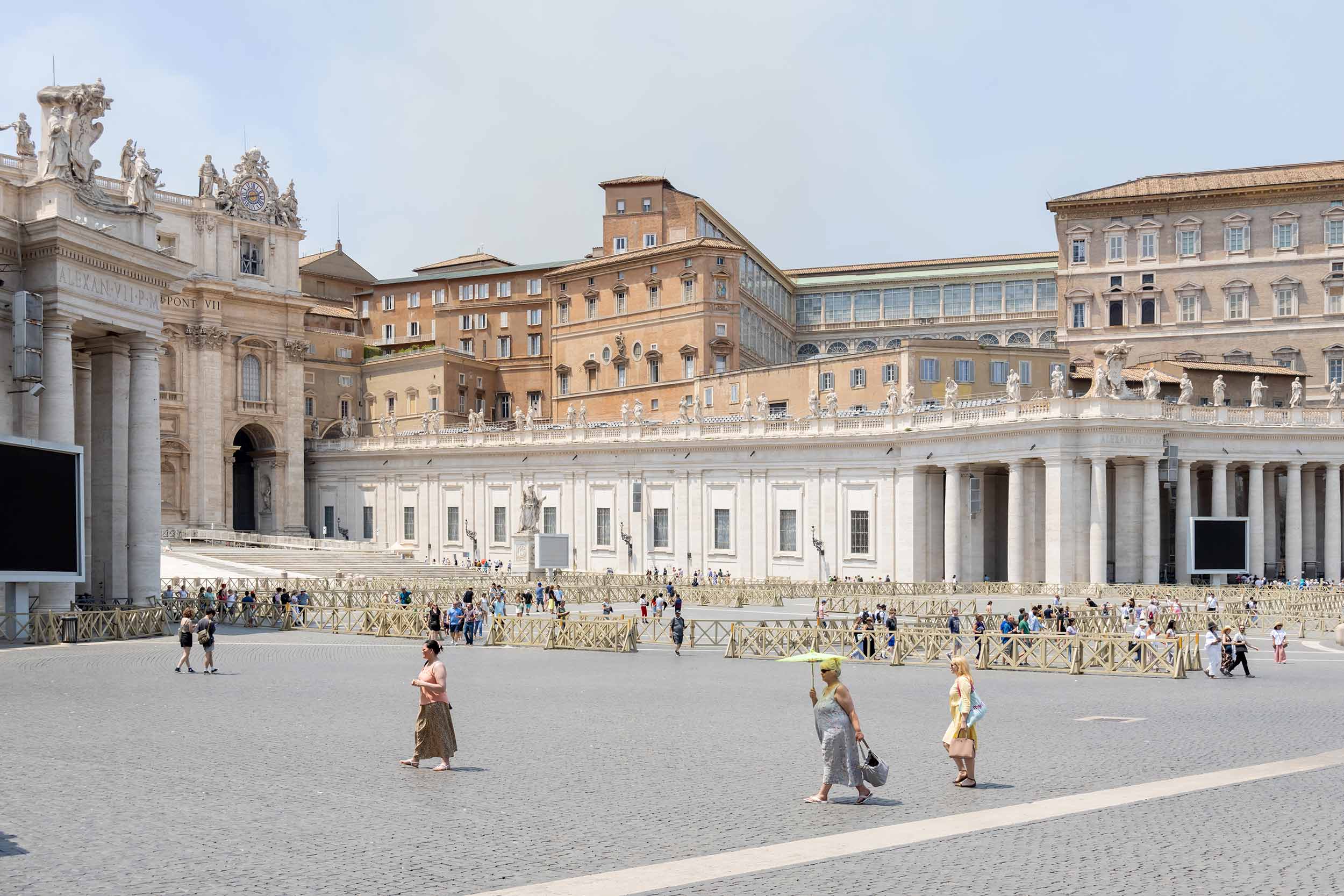 Iwan Baan’s ‘Rome — Las Vegas’ explores both cities from above and below