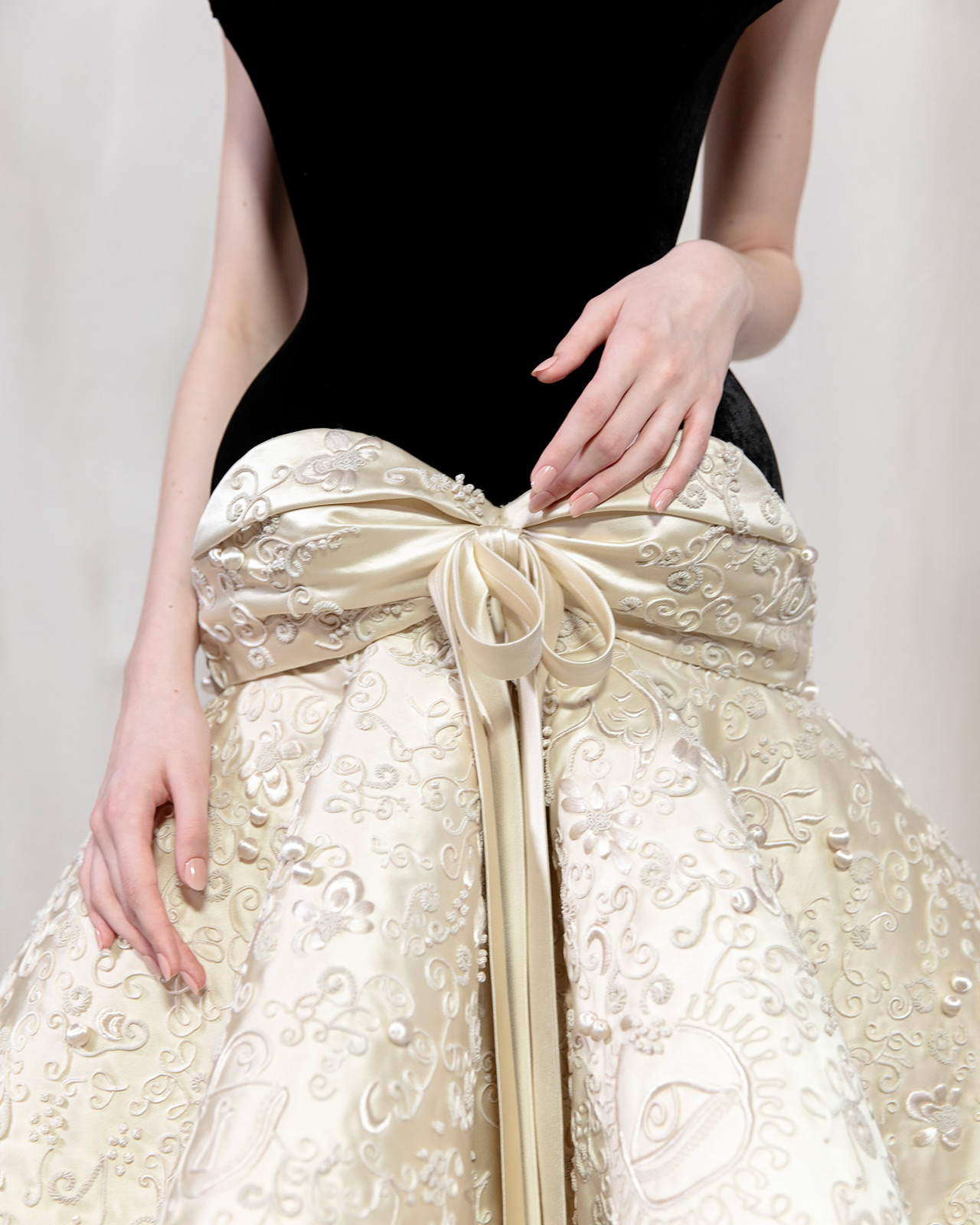 Schiaparelli’s flight beyond the sun