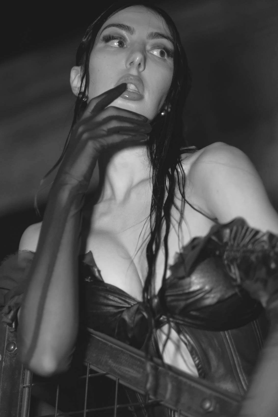 To bleed the myth of the American woman