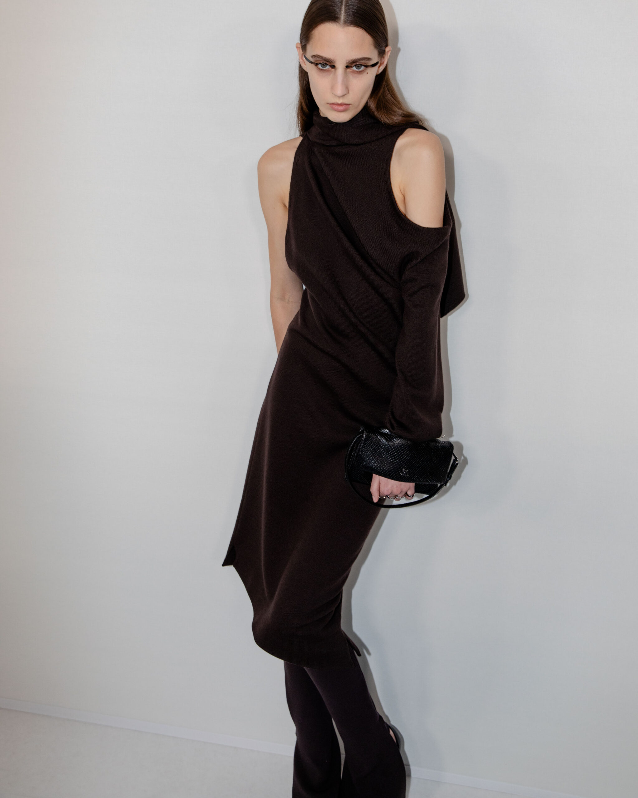 Nicolas Di Felice performs another magic act