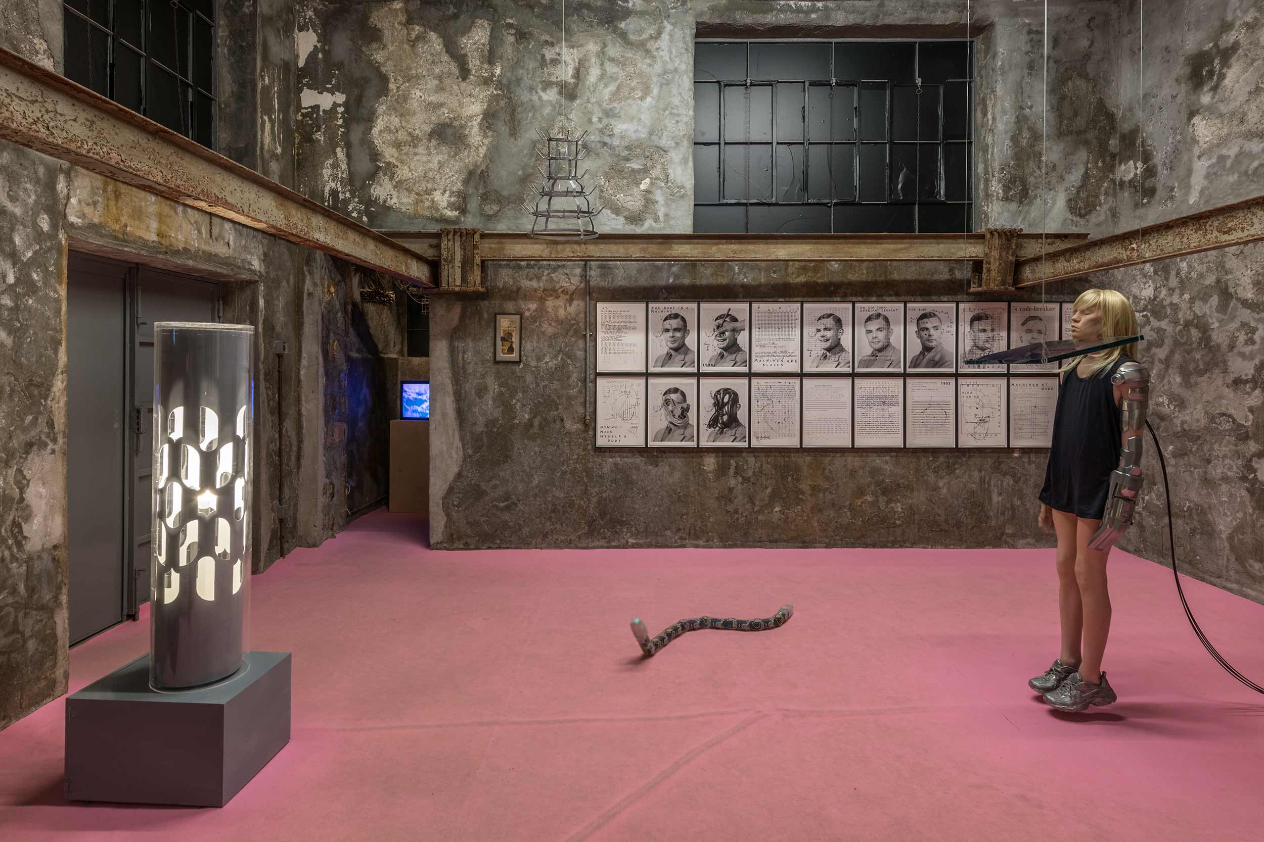 The two sides of techno-speculation in DESTE Foundation’s ‘Dream Machines’